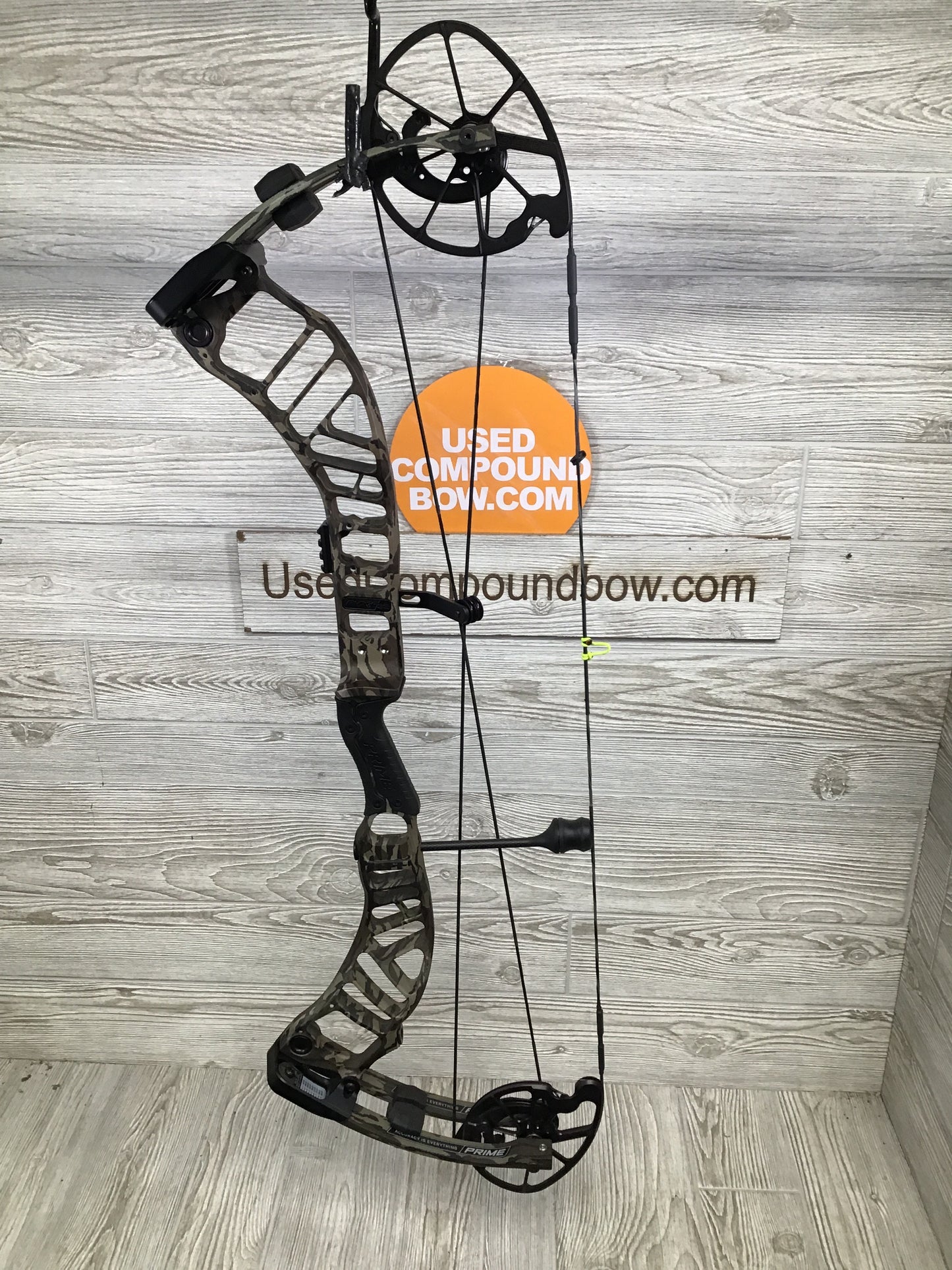 Used Prime RVX+ 32 70# 29" Bottomland