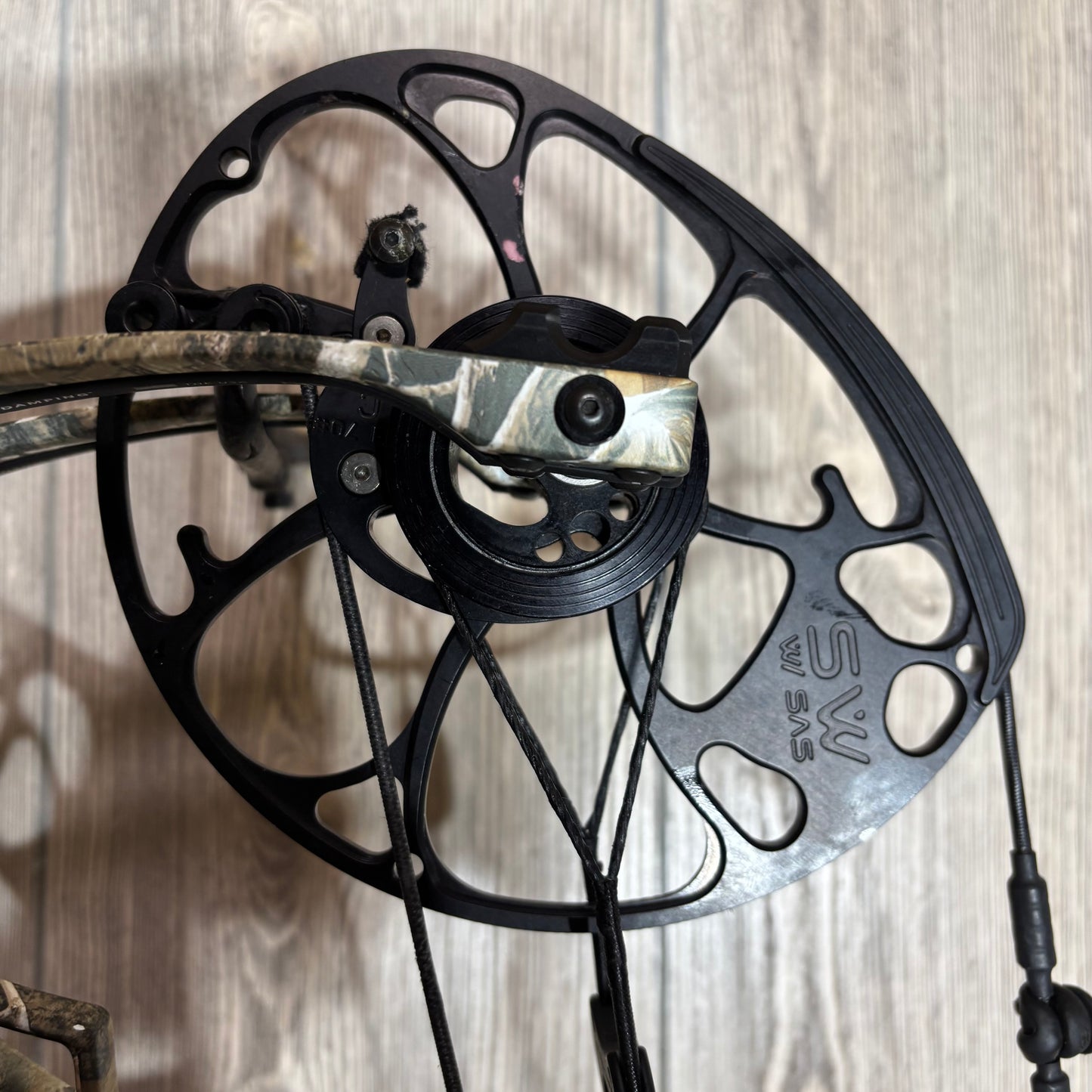 Used Mathews Phase4 29 LH Realtree