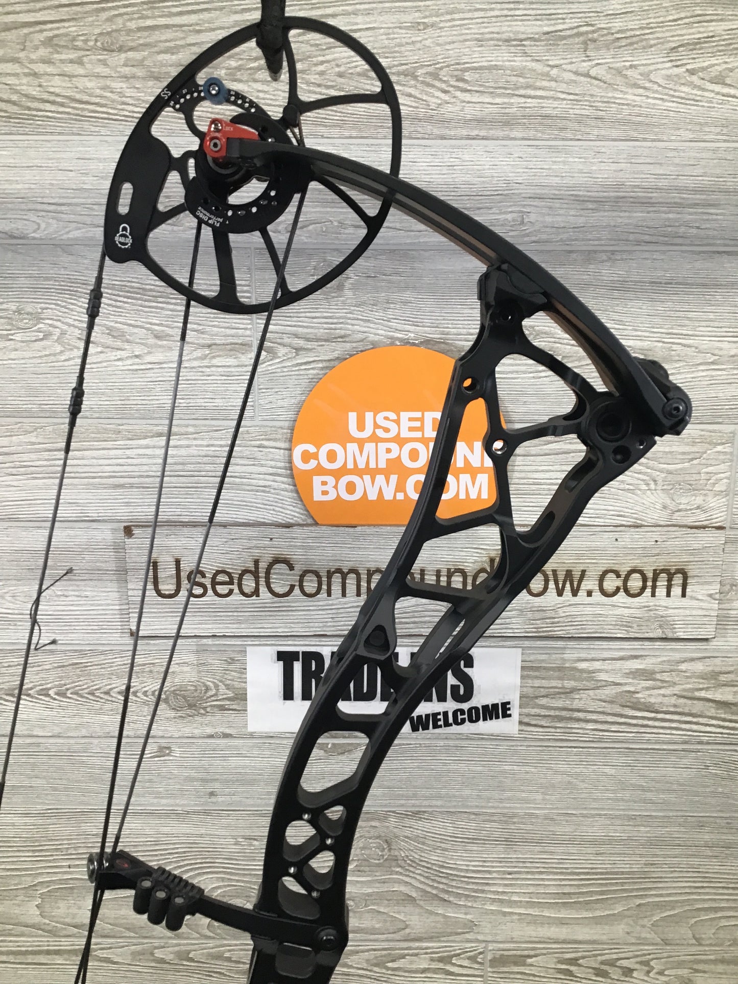 Bowtech SS34 Right Handed Black 50-60#