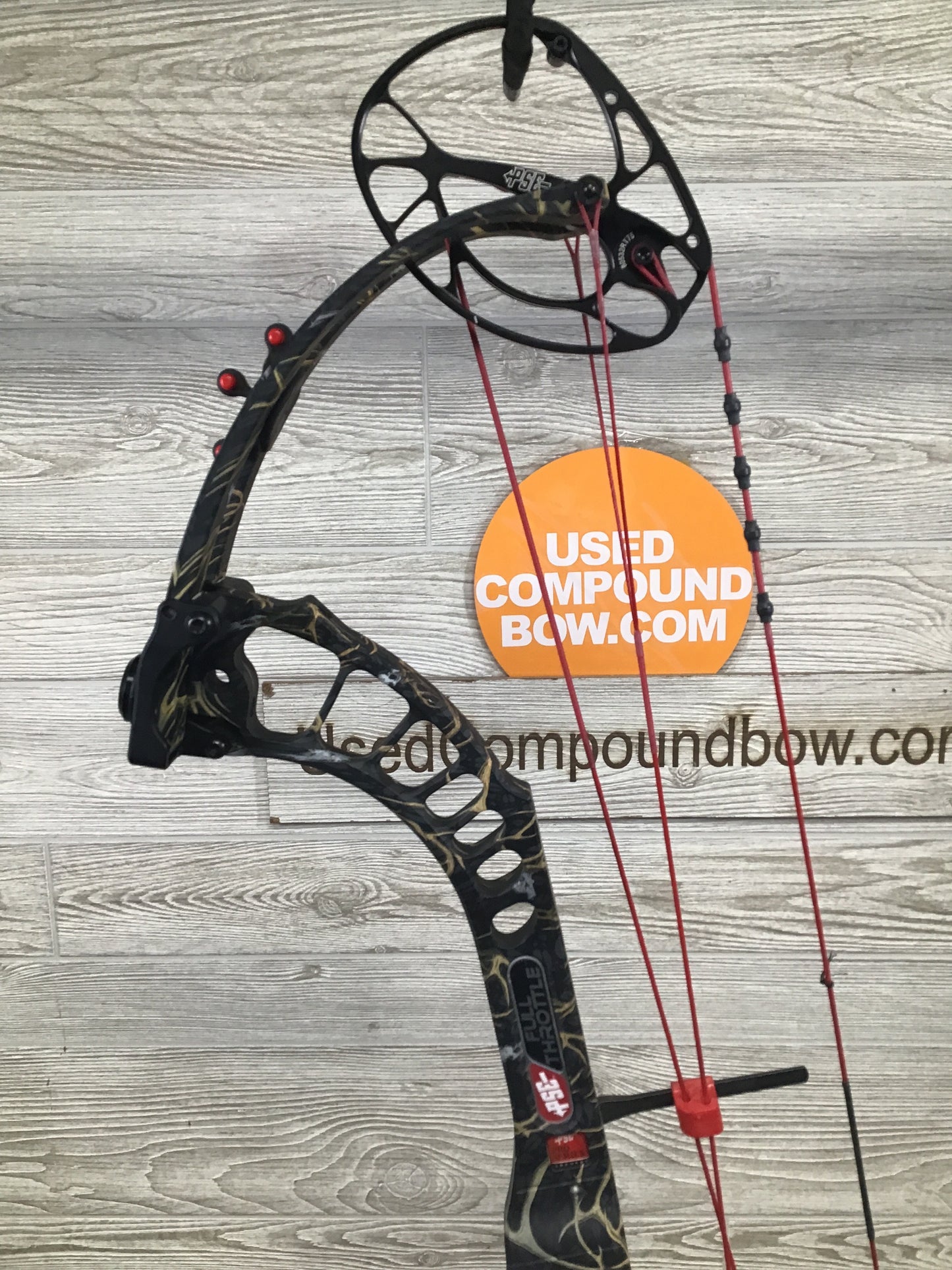NEW PSE full throttle 27.5 70# Skullworks camo Right Handed