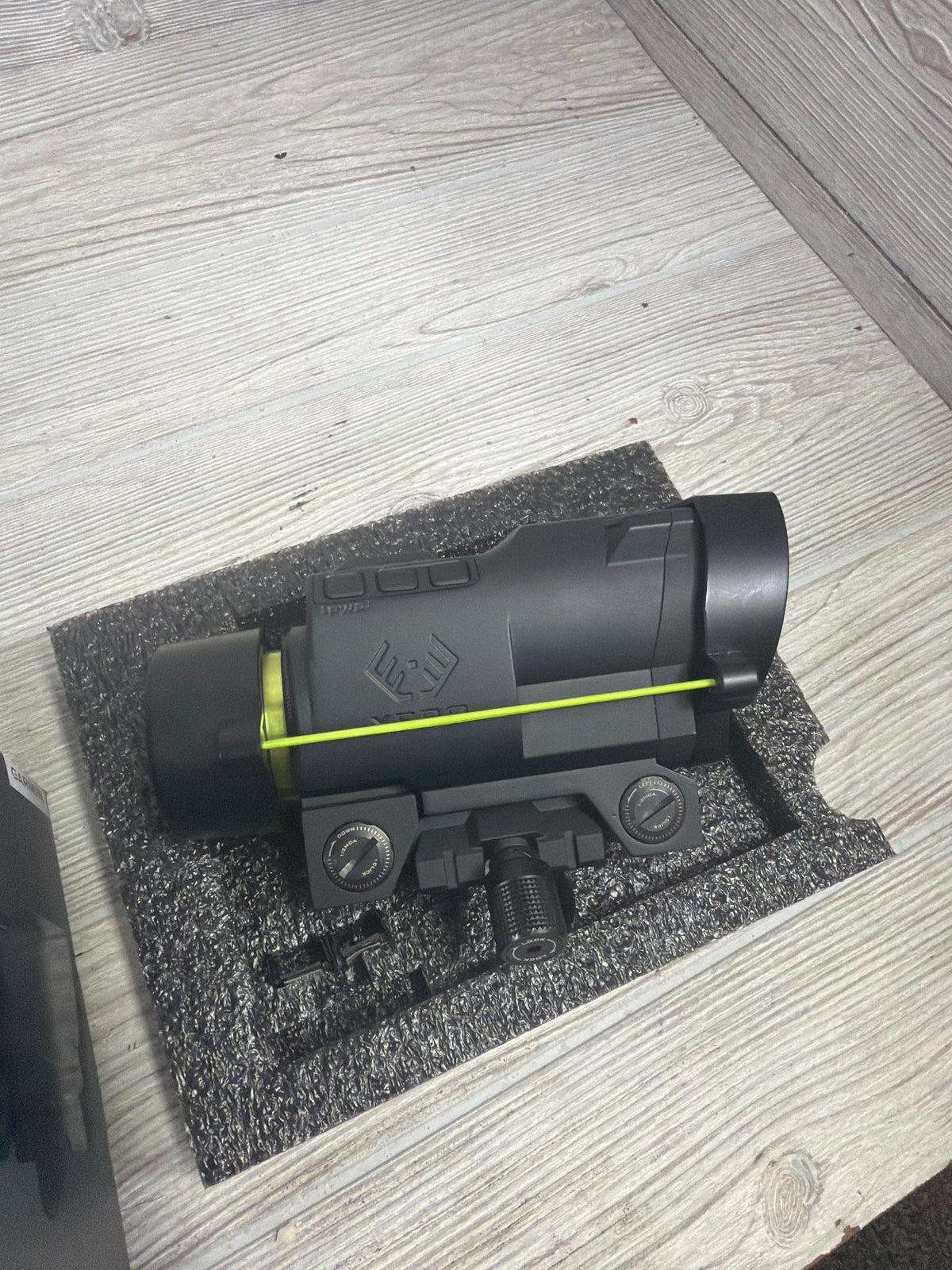 Used Garmin Xero X1i Crossbow Scope (Excellent Condition!)