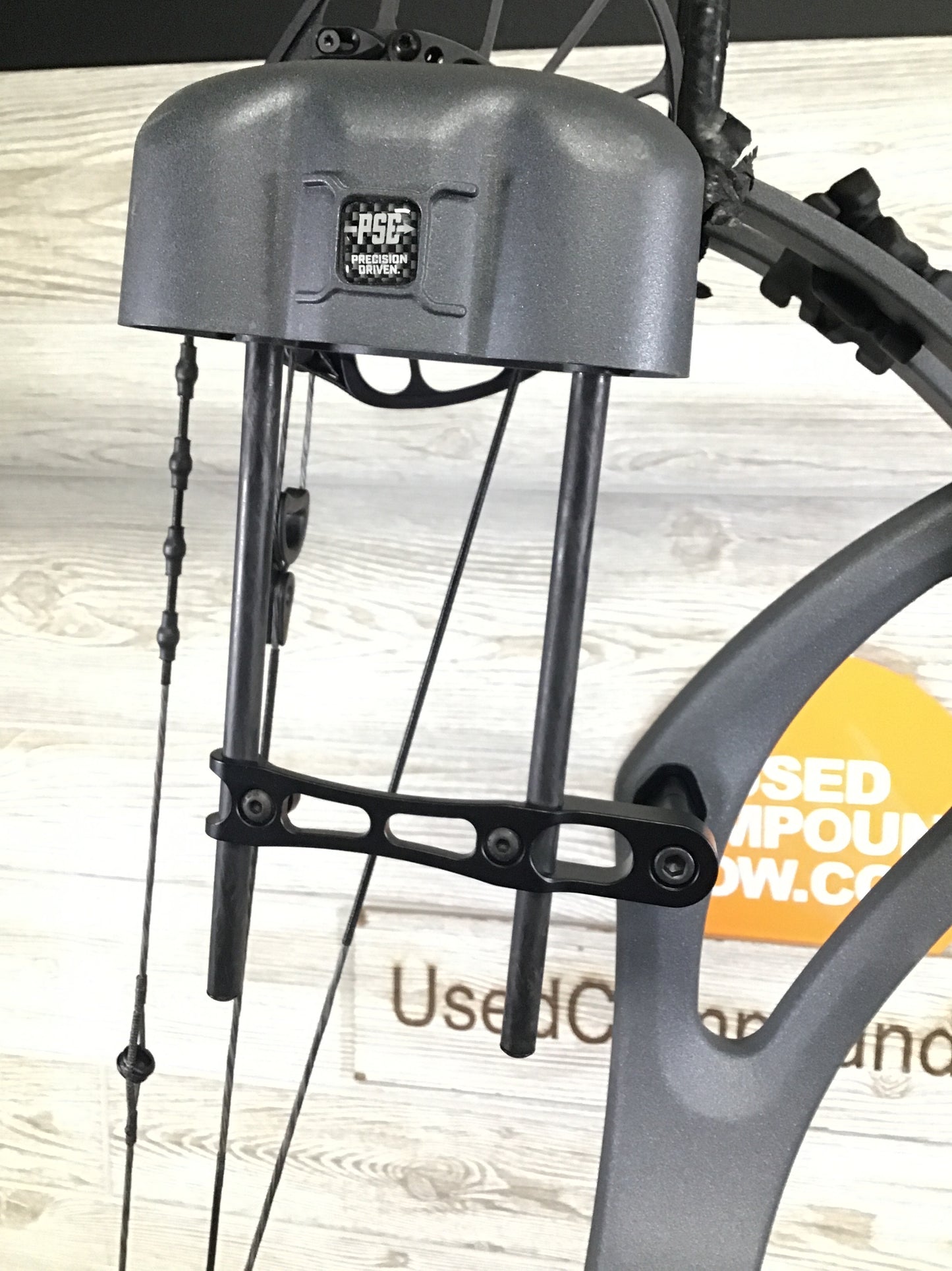 Used PSE Mach 33 DS - FDS Cam  KILLER PACKAGE 25.5-31" 60-70lbs RH Charcoal