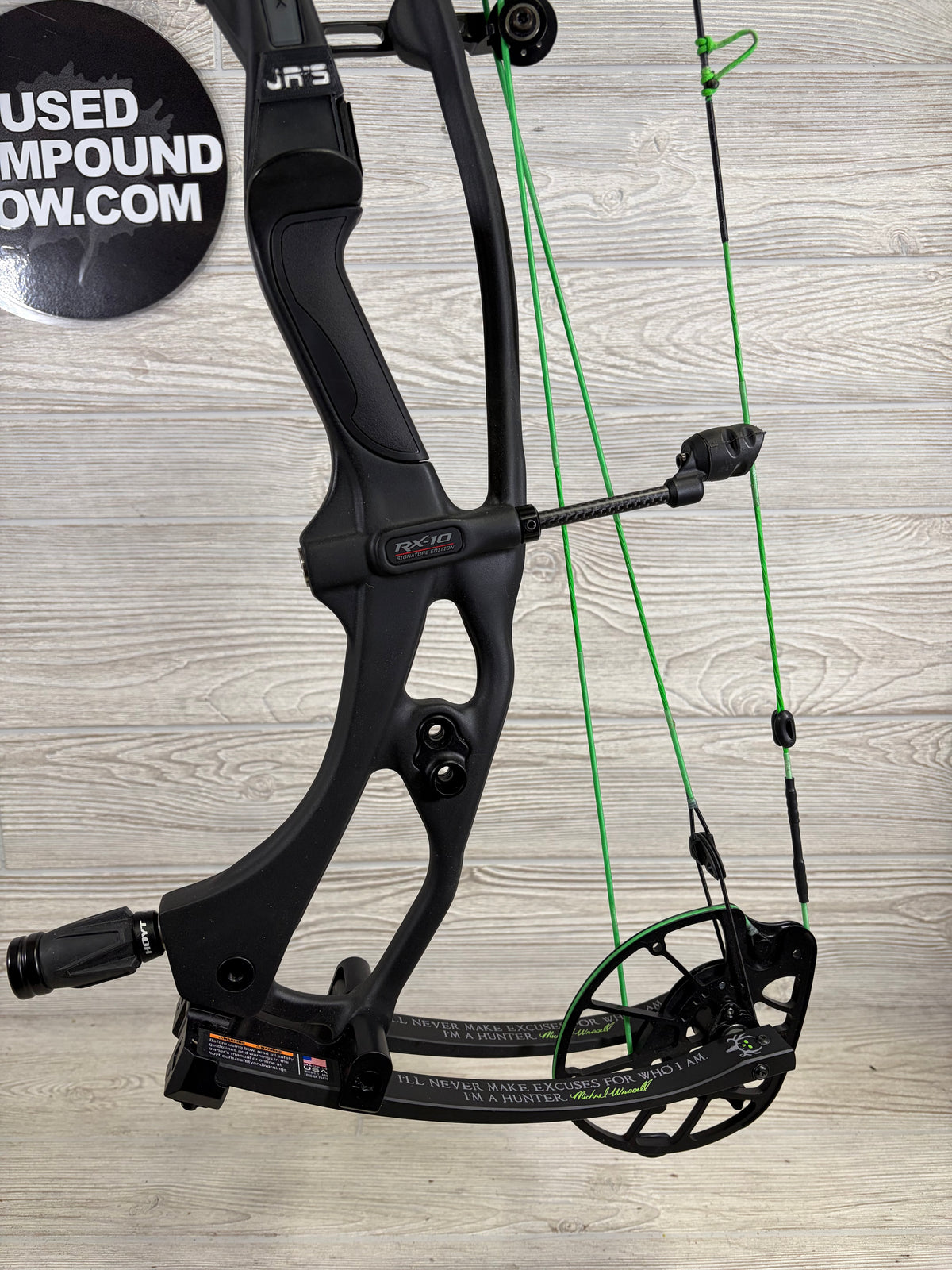 Hoyt RX-10 Ultra RH Bone Collector Edition 65-75# 26-31" Draw