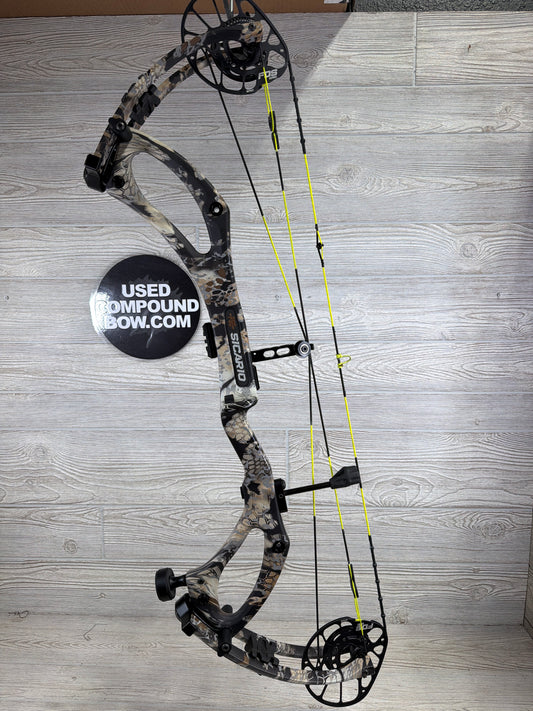 Used PSE Sicario FDS Kryptek Camo Right Handed with custom strings 80#