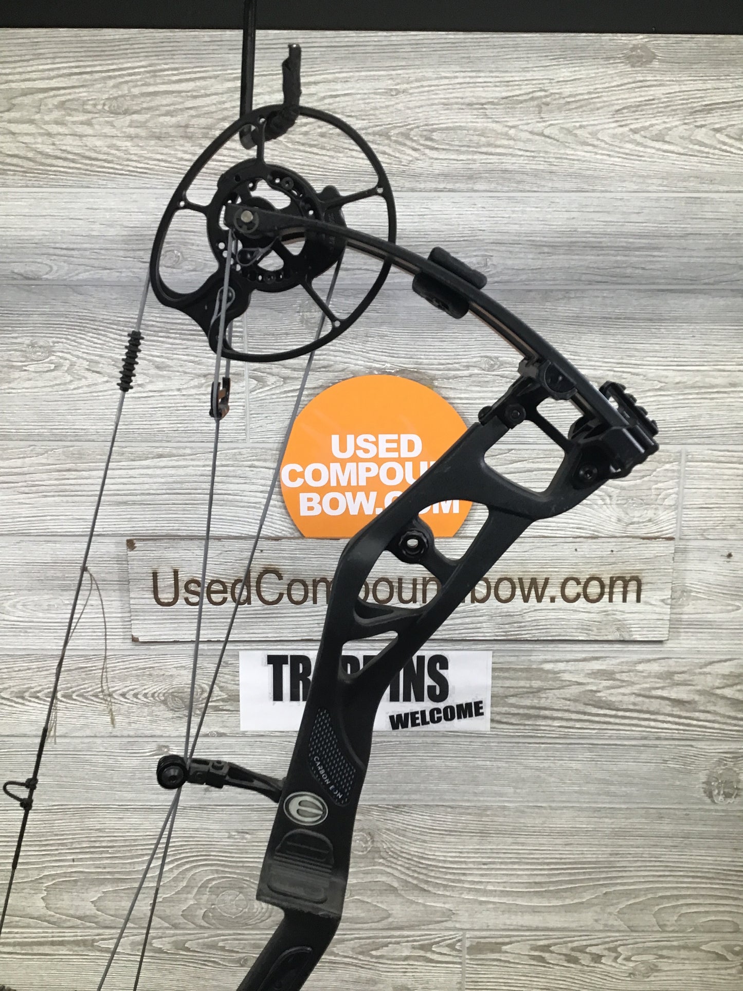 Elite Carbon Eon Black Left Hand 55-65lbs 25.5-31"