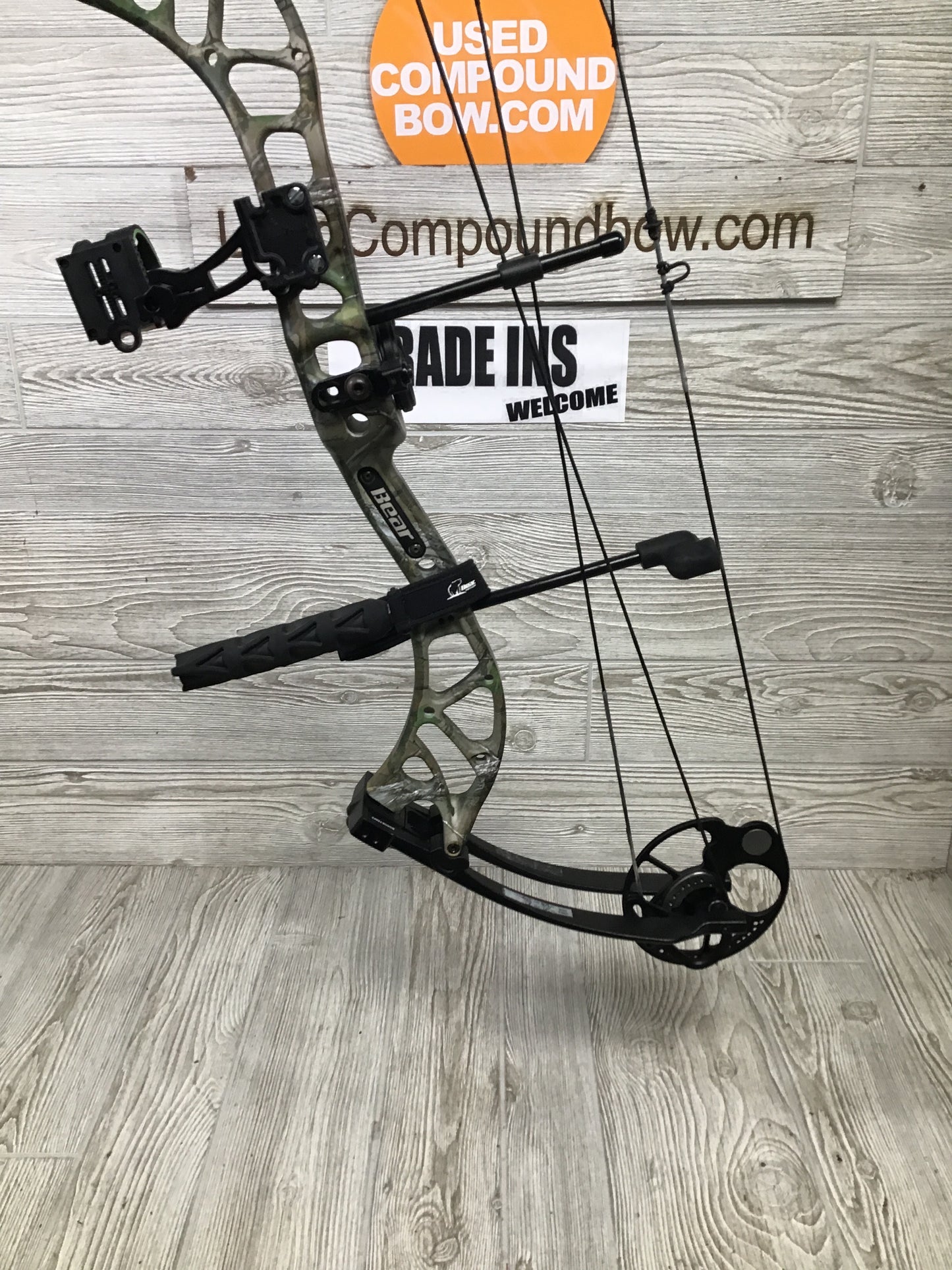 Bear Wild Left Hand Bow 24-31" 60-70lbs package