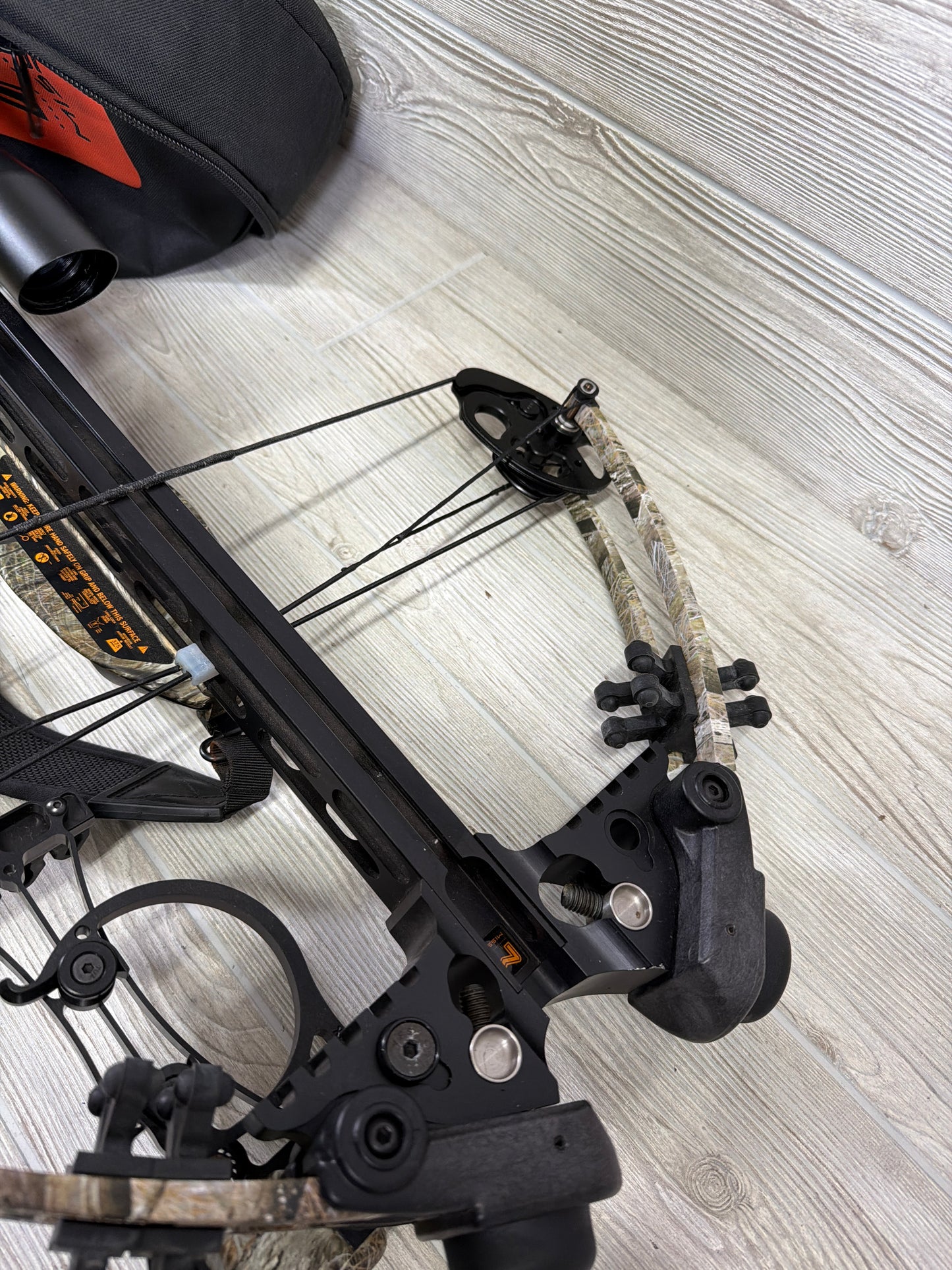 Used Mission MXB 320 Camo Crossbow Package