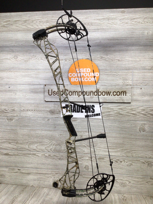 Used Mathews Lift 33 Realtree Edge RH 29/80 (NEW LIMBS)