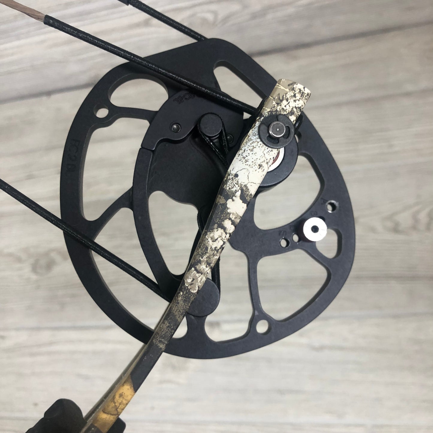 Hoyt Eclipse Left Handed package 27" 40-50#