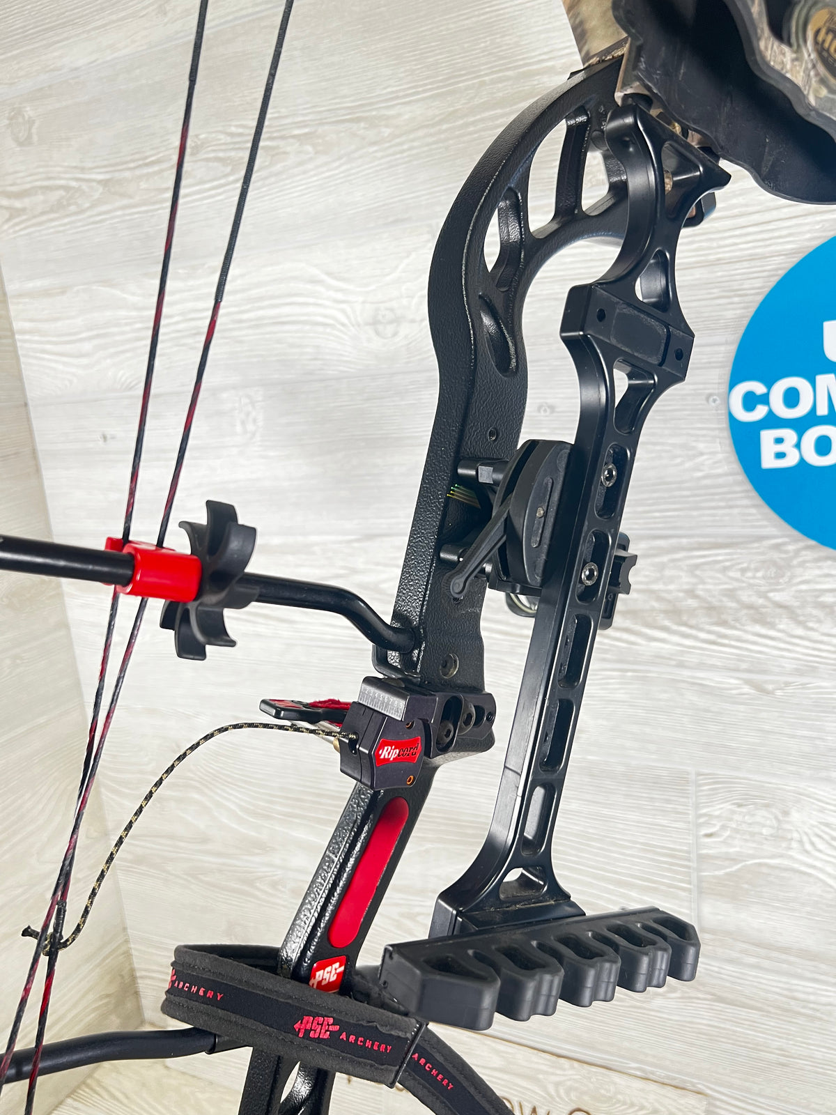 Used PSE Stinger 3G 29" 60lb Right Hand Bow Pkg