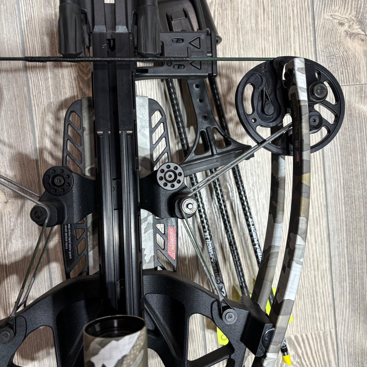 Used Tenpoint Flatline 460 Crossbow Package