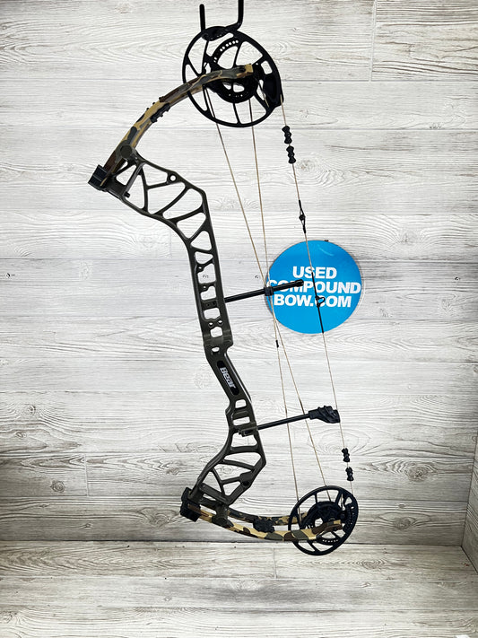 Used Bear Whitetail Legend Pro 60# Right Hand