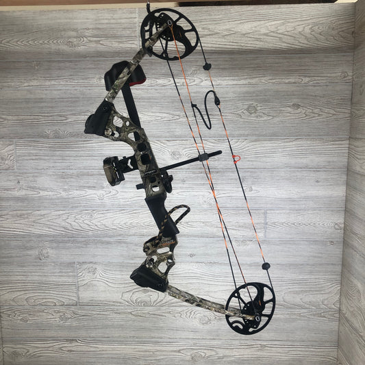 Mission Craze Right Handed Bow PKG - camo