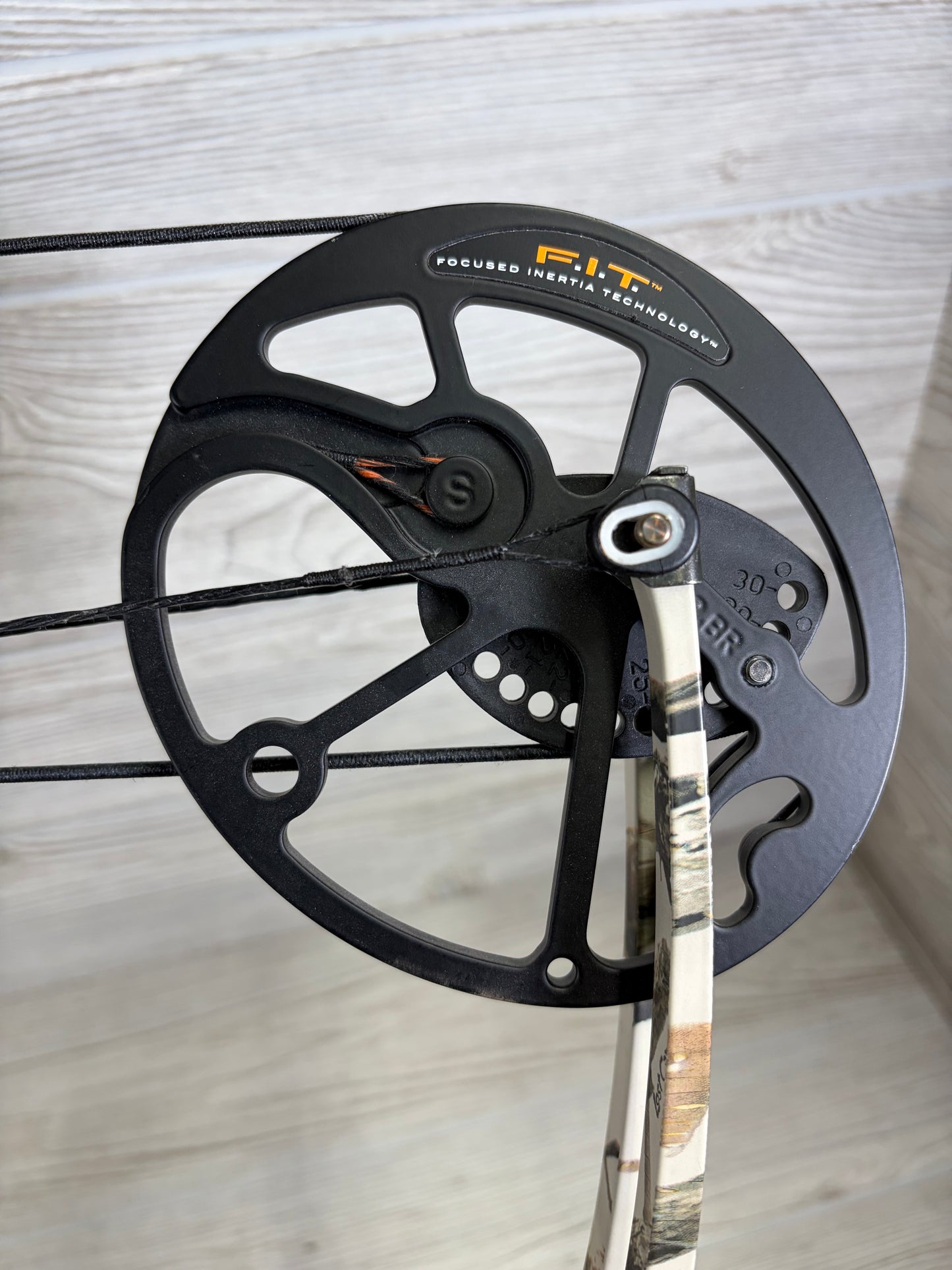 Used Mission Zone Right Handed Package 19-30" 13-70lbs