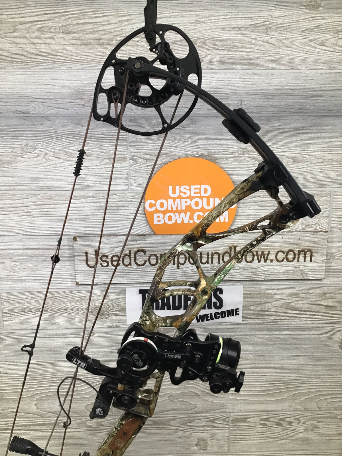 Elite Enkore Package 50-60# RH 26-30" Camo