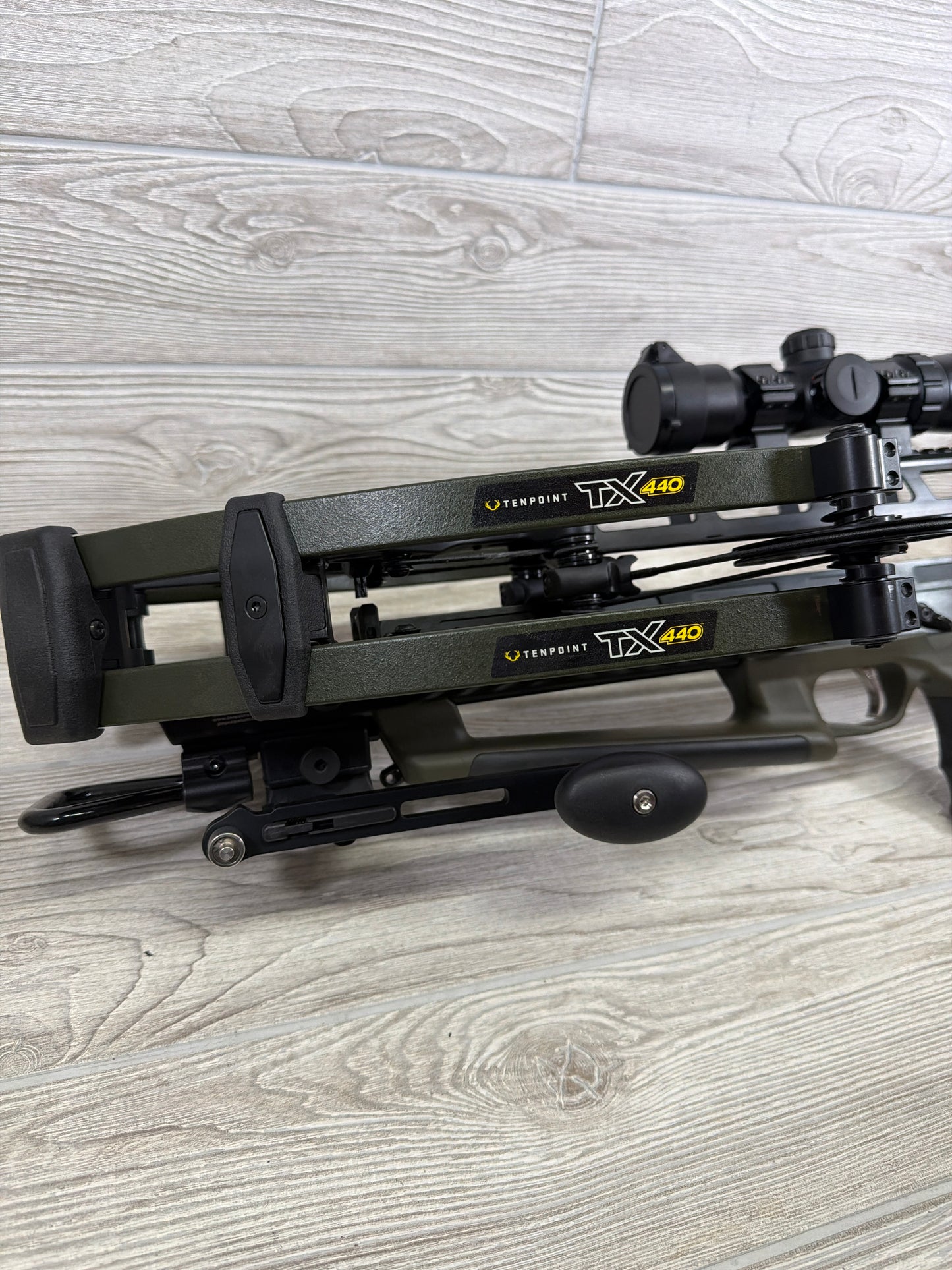 Tenpoint TX-440 Moss Green Crossbow Package