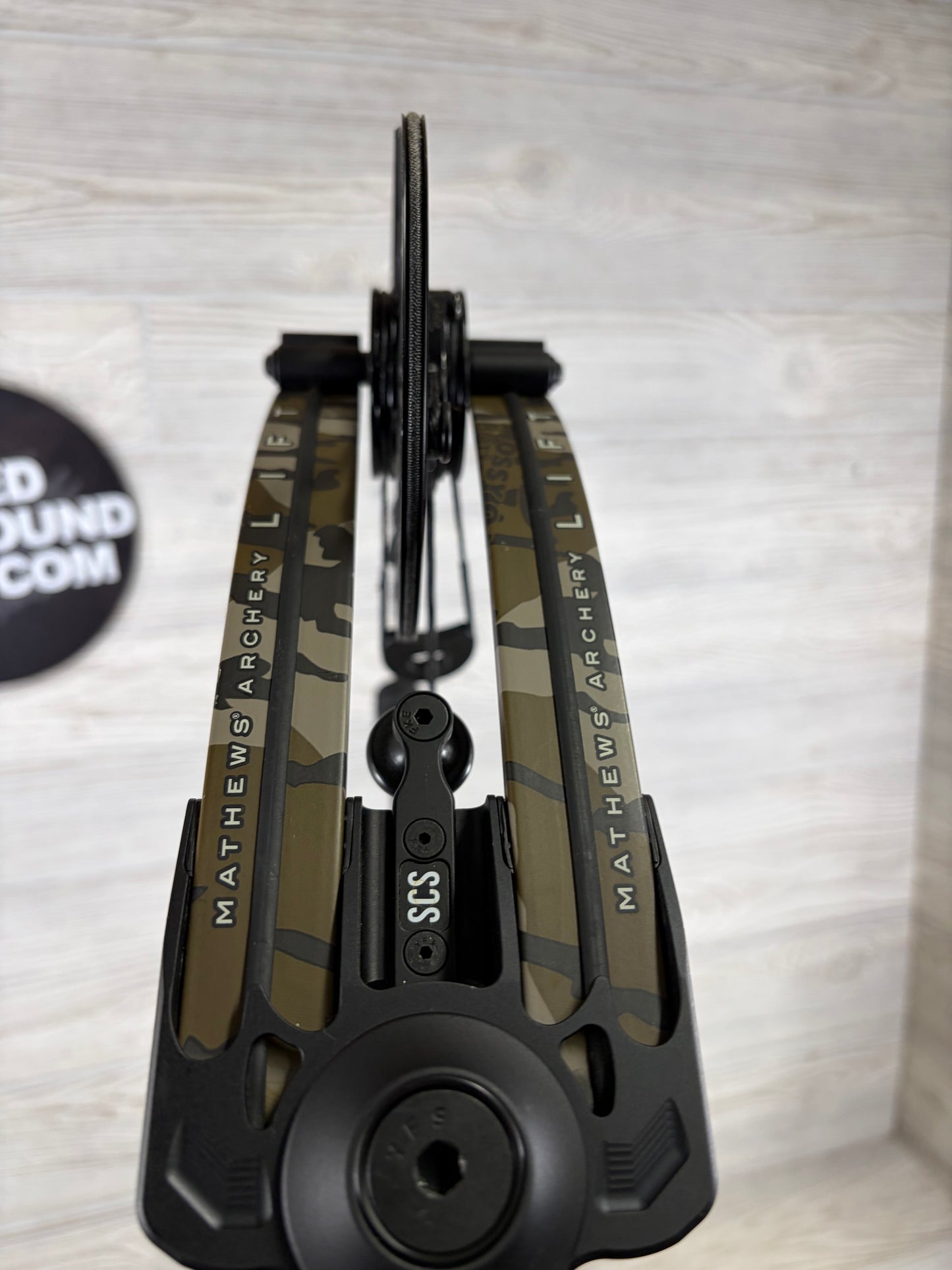 Used Mathews Lift 29.5 Mossy Oak Bottomlands Right Hand