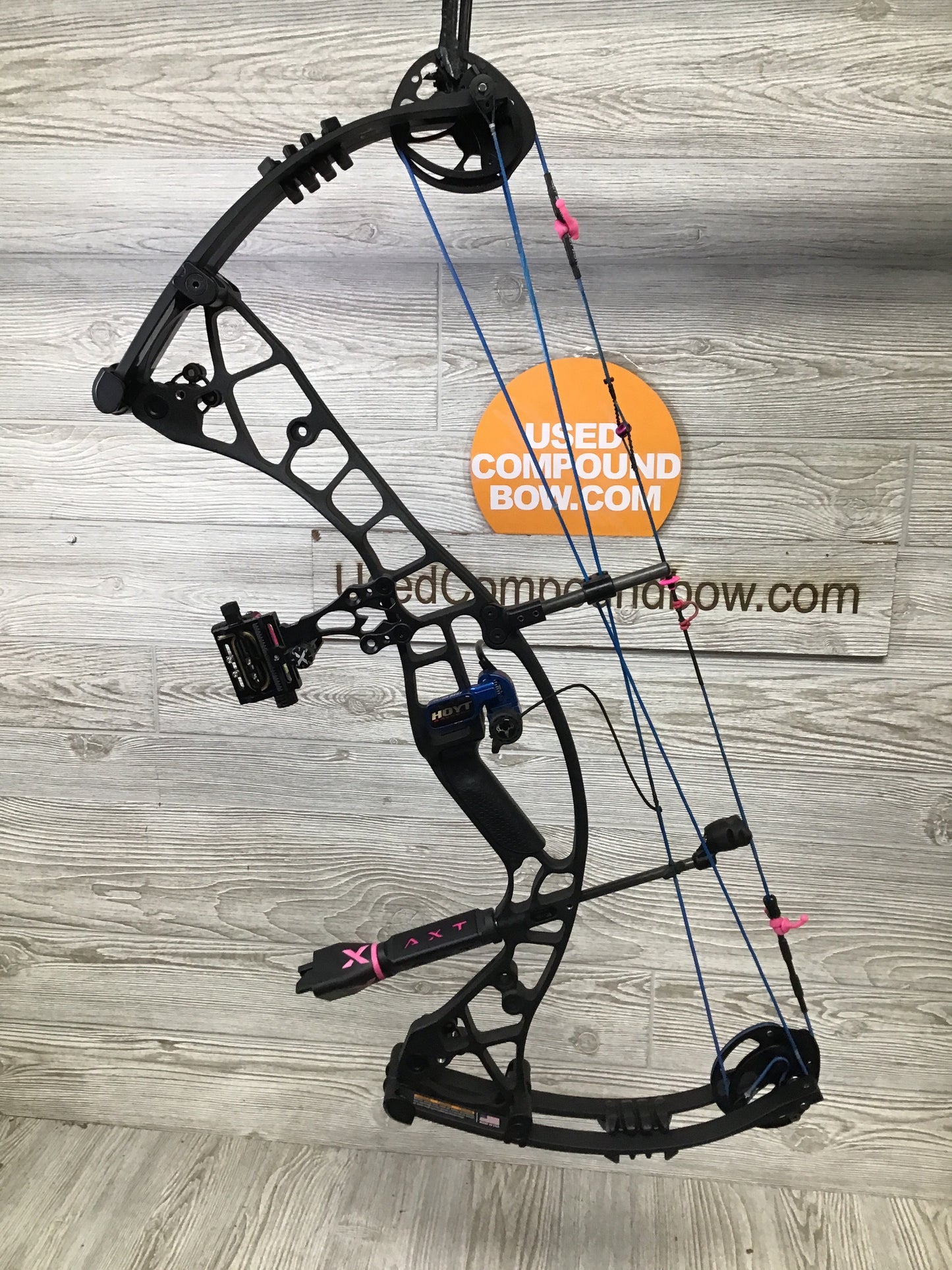 Hoyt Eclipse Left Handed package 24.5" 40-50# Black