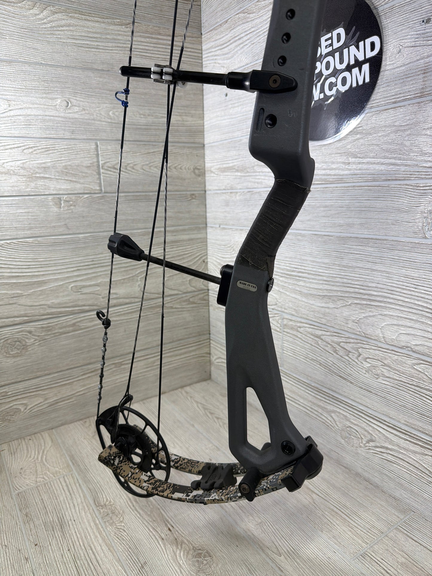 PSE Mach 34 EC2 Cam Right Hand charcoal/elevated 2 SystmX gas strings