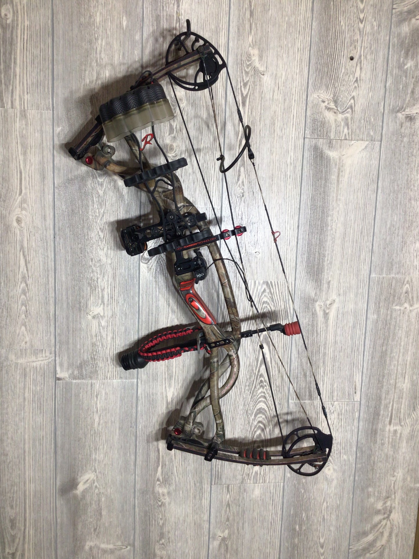 Used Hoyt Carbon Element RKT Camo LH
