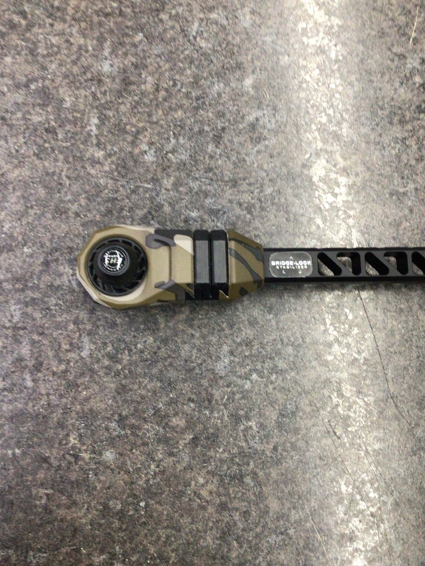 Used Mathews 12" Bridge-Lock Stabilizer Mossy Oak Bottomland