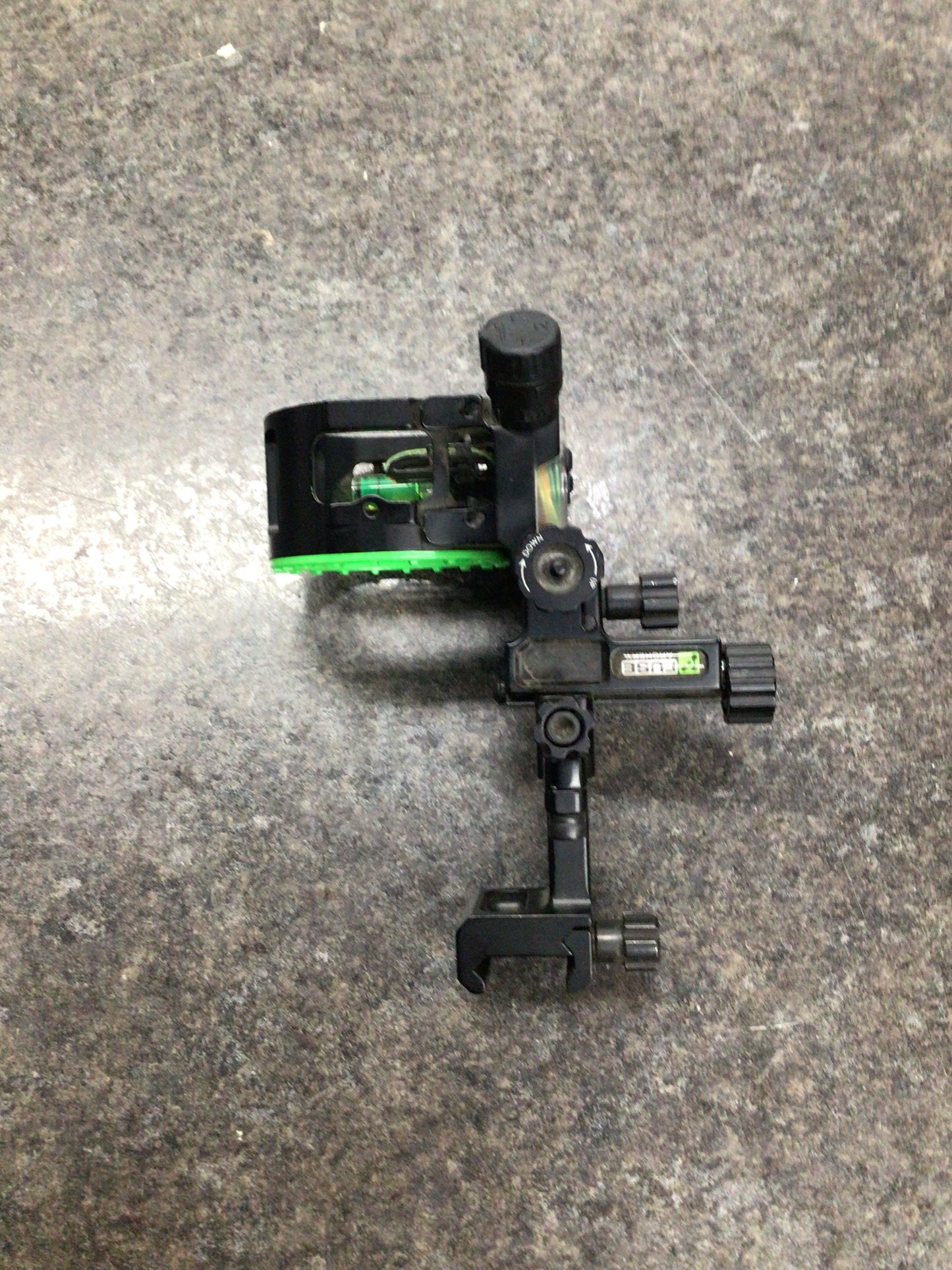Used Fuse 5 pin Pic Mount Sight