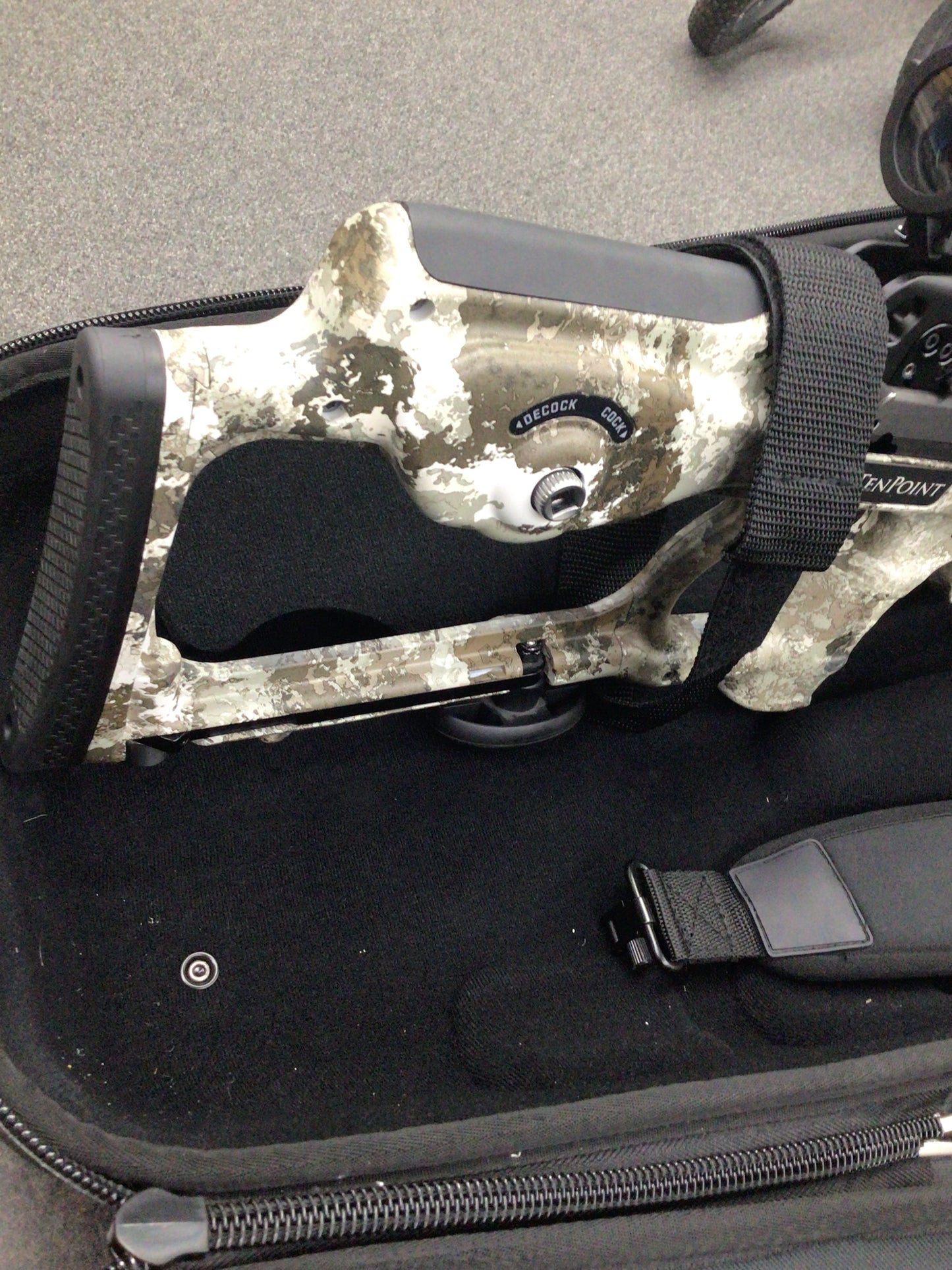 Used Tenpoint Vapor RS470