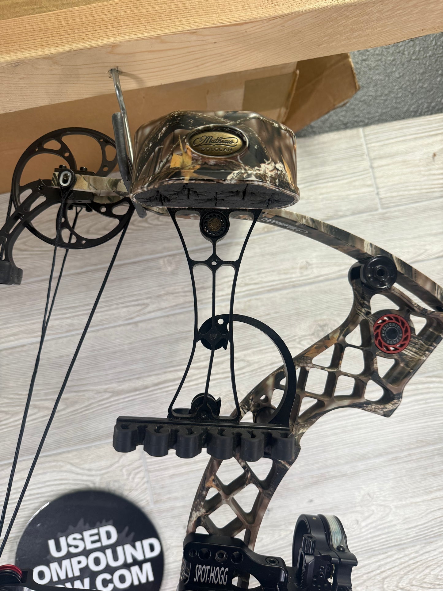 Mathews Z7 Extreme Right Hand Package