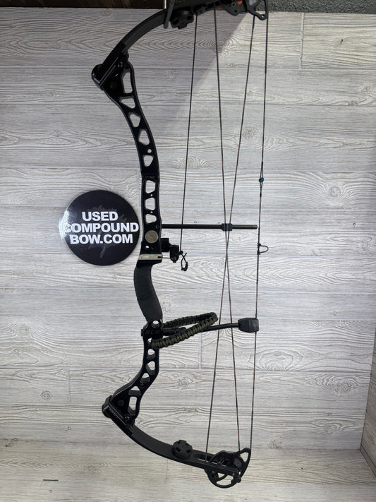 Used Elite XLR RH Black Bow