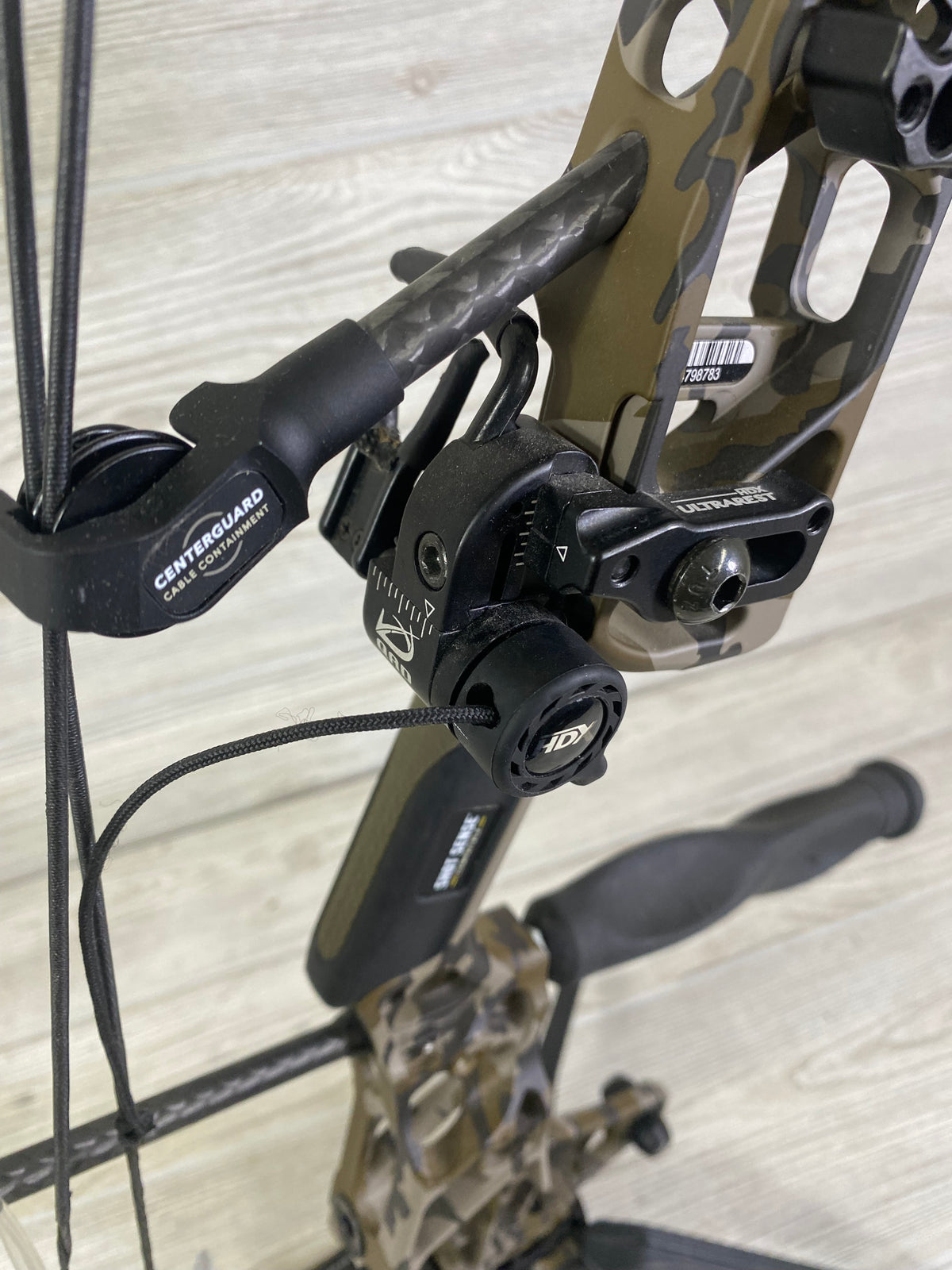 Used Mathews Lift 29.5 BottomLand Camo Right Handed PKG