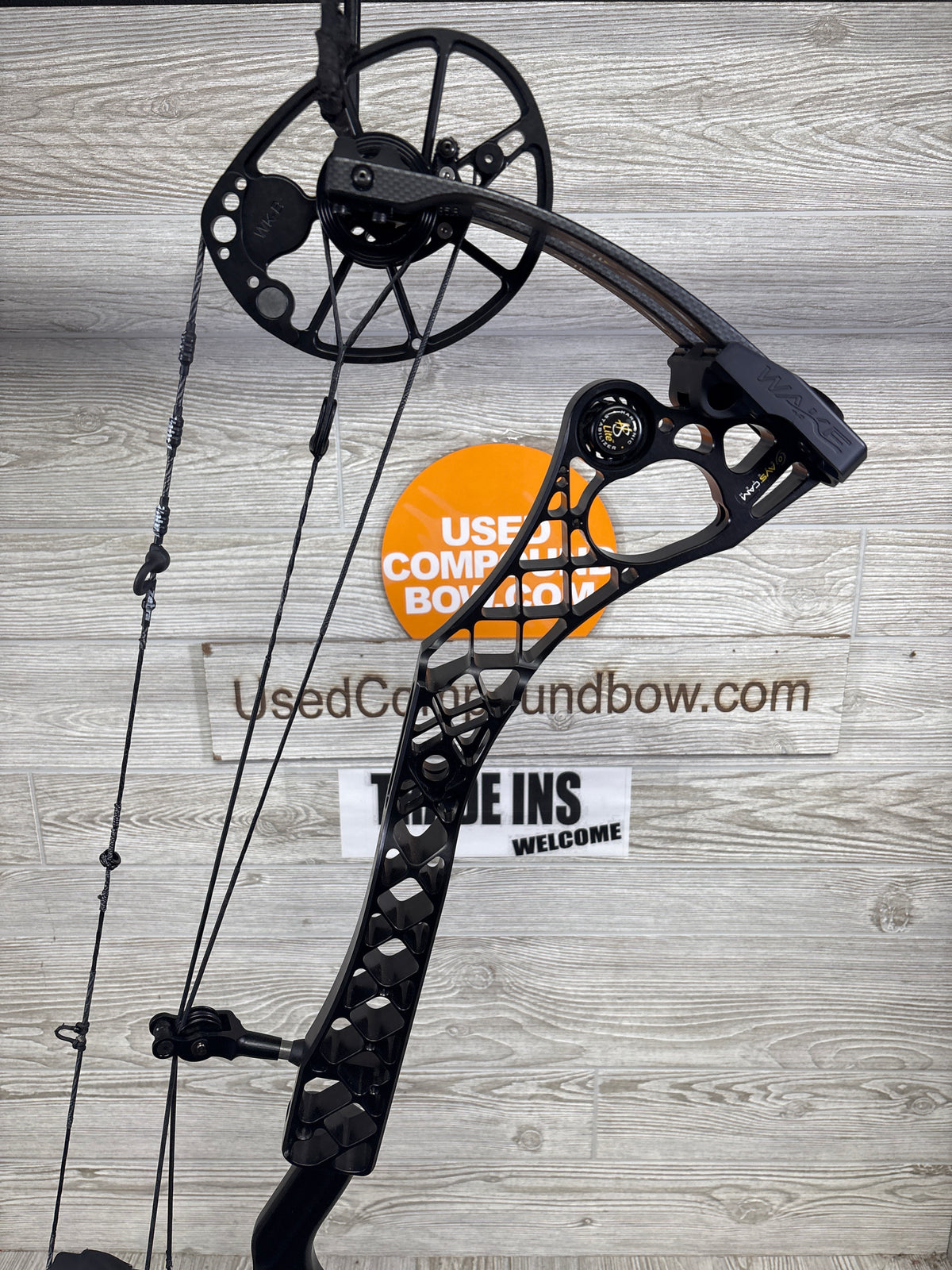 Used Mathews Wake Right Handed 70-80#