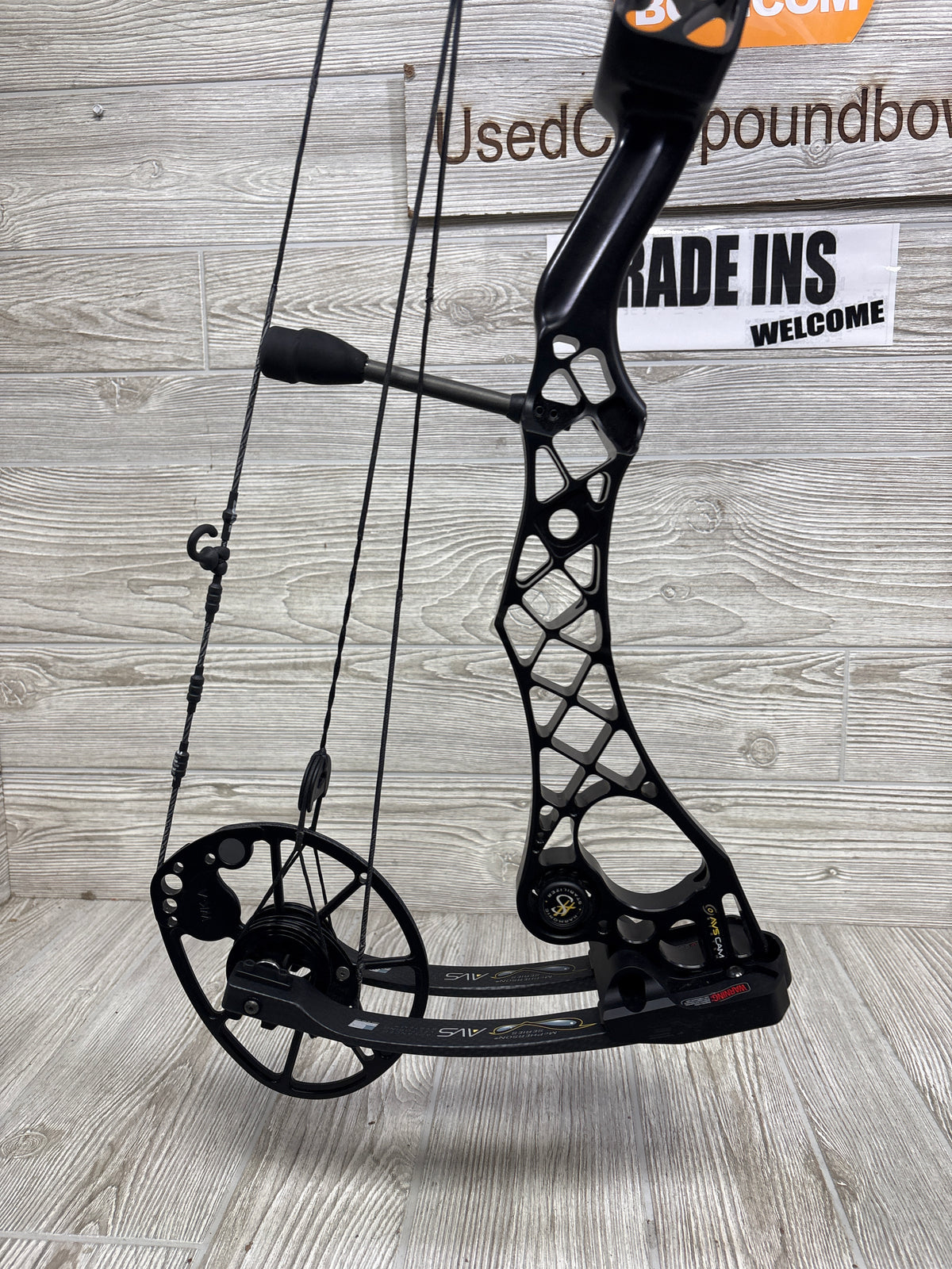 Used Mathews Wake Right Handed 70-80#