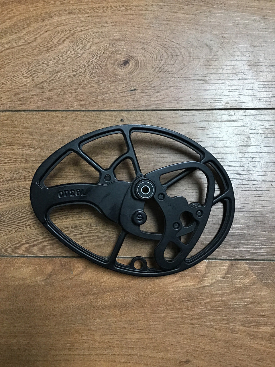 Used Mathews Creed Cam Left Hand 26" CD-26L