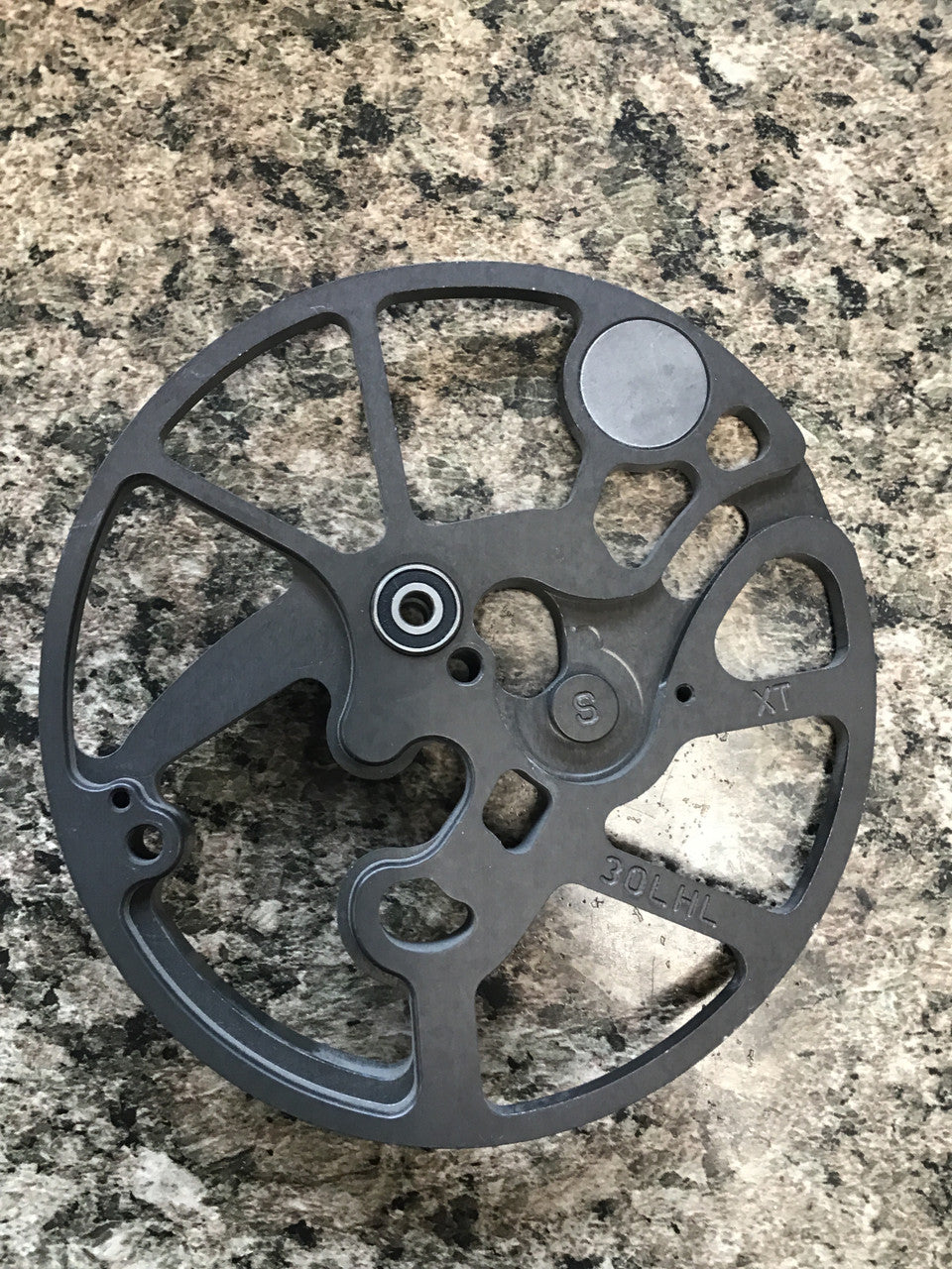 Used Mathews Switchback XT cam 30" Left Hand
