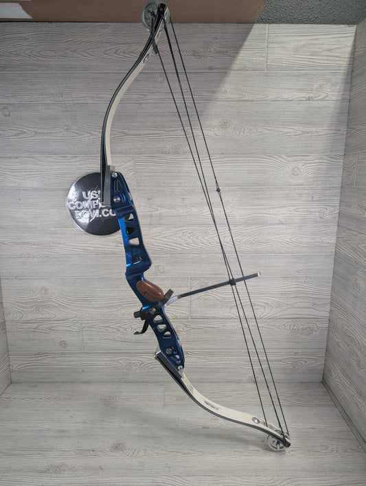 Used Vintage Hoyt Meridian Right Handed 50-60 lbs 29" draw length