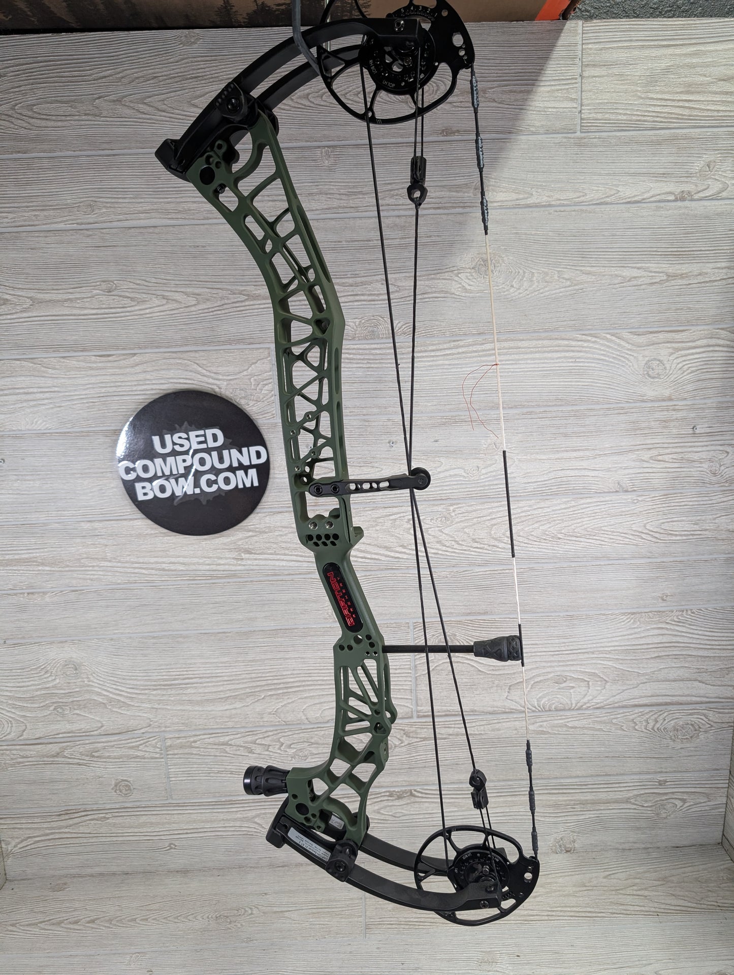 Darton Sequel 31 ST2 LH  OD Green Riser Black Limbs