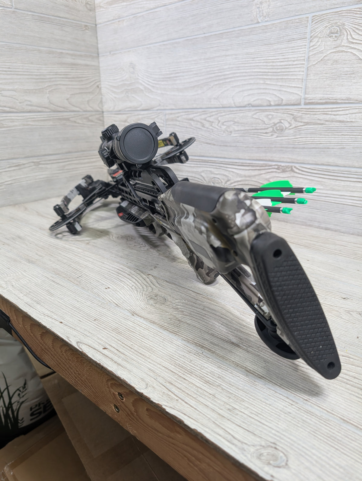Used Tenpoint Stealth 450 Vektra Camo Package