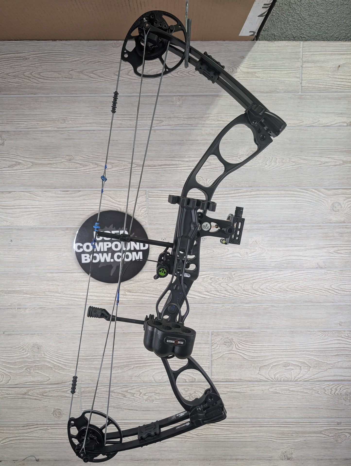 used Elite Ember Black Right Handed package