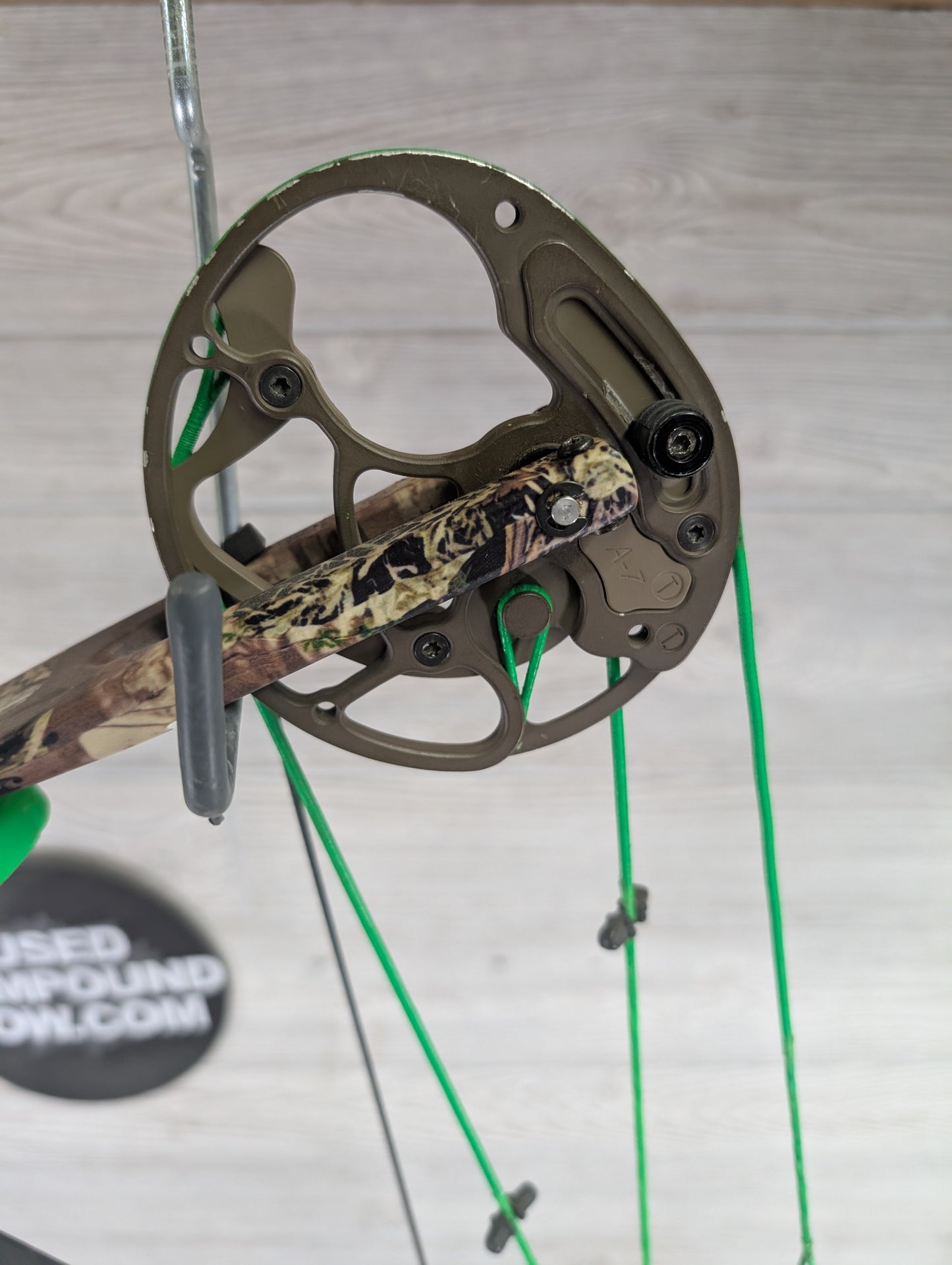 2012 Elite Answer Right Hand Black Riser Camo Limbs Package 50-60#