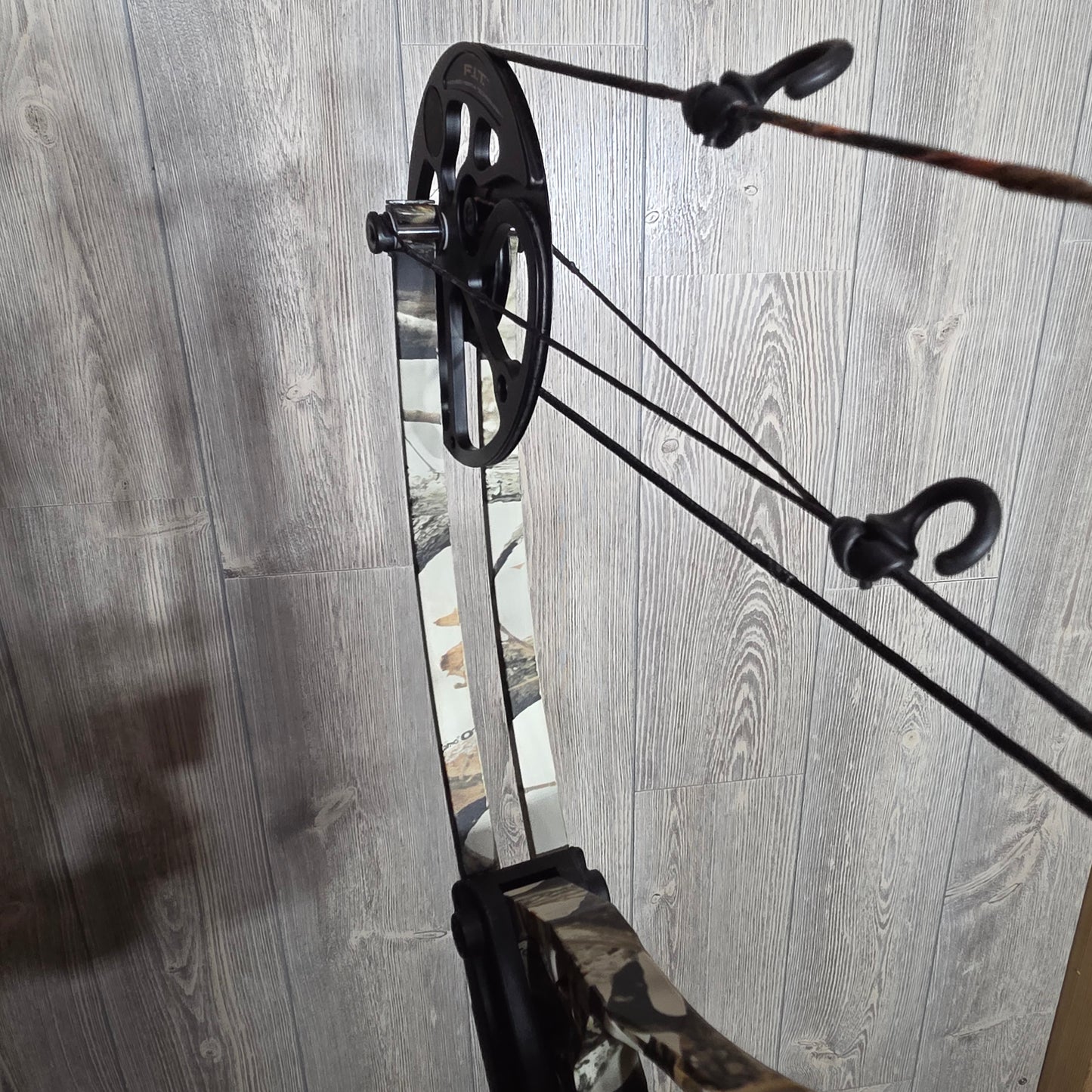 Used Mission Hype DTX Right Hand Camo Bow Pkg