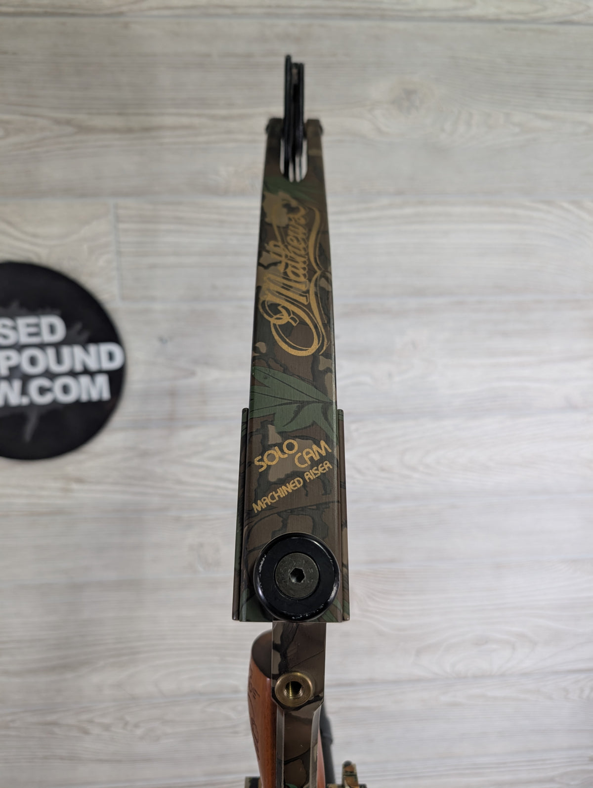 Used Mathews MQ 32" 60lb Right Handed Bow