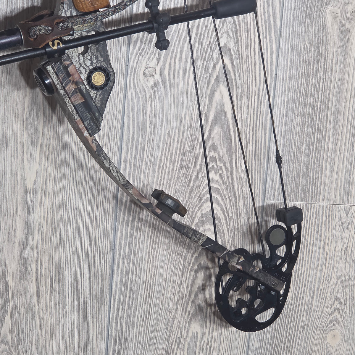Used Mathews Classic Right Handed 70#