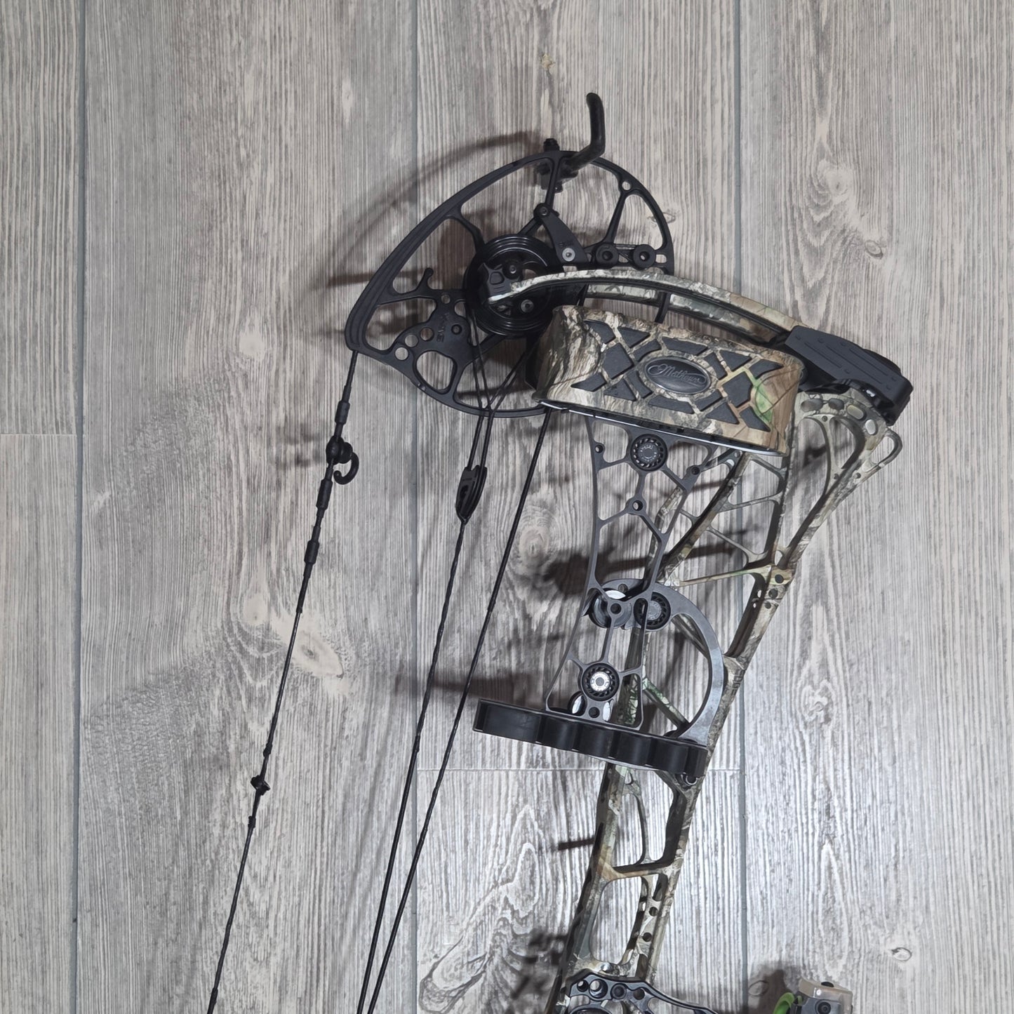 Mathews Lift 33 Realtree Edge Package