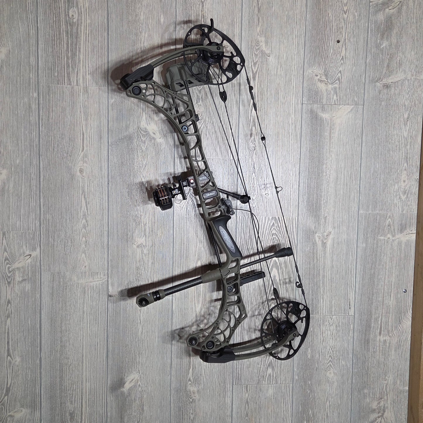 Used Mathews V3X 29 Ambush Green RH Package