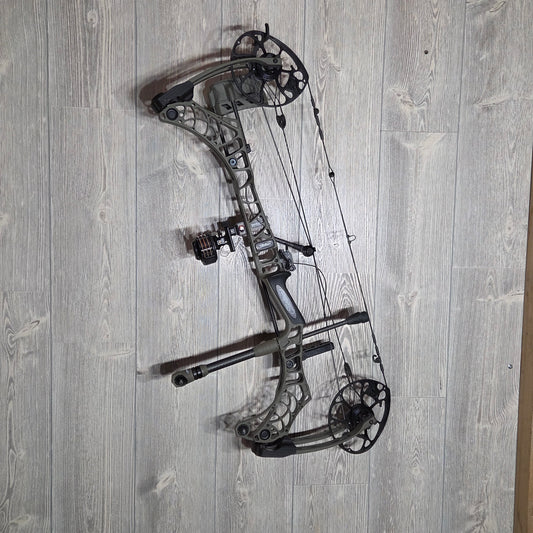 Used Mathews V3X 29 Ambush Green RH Package