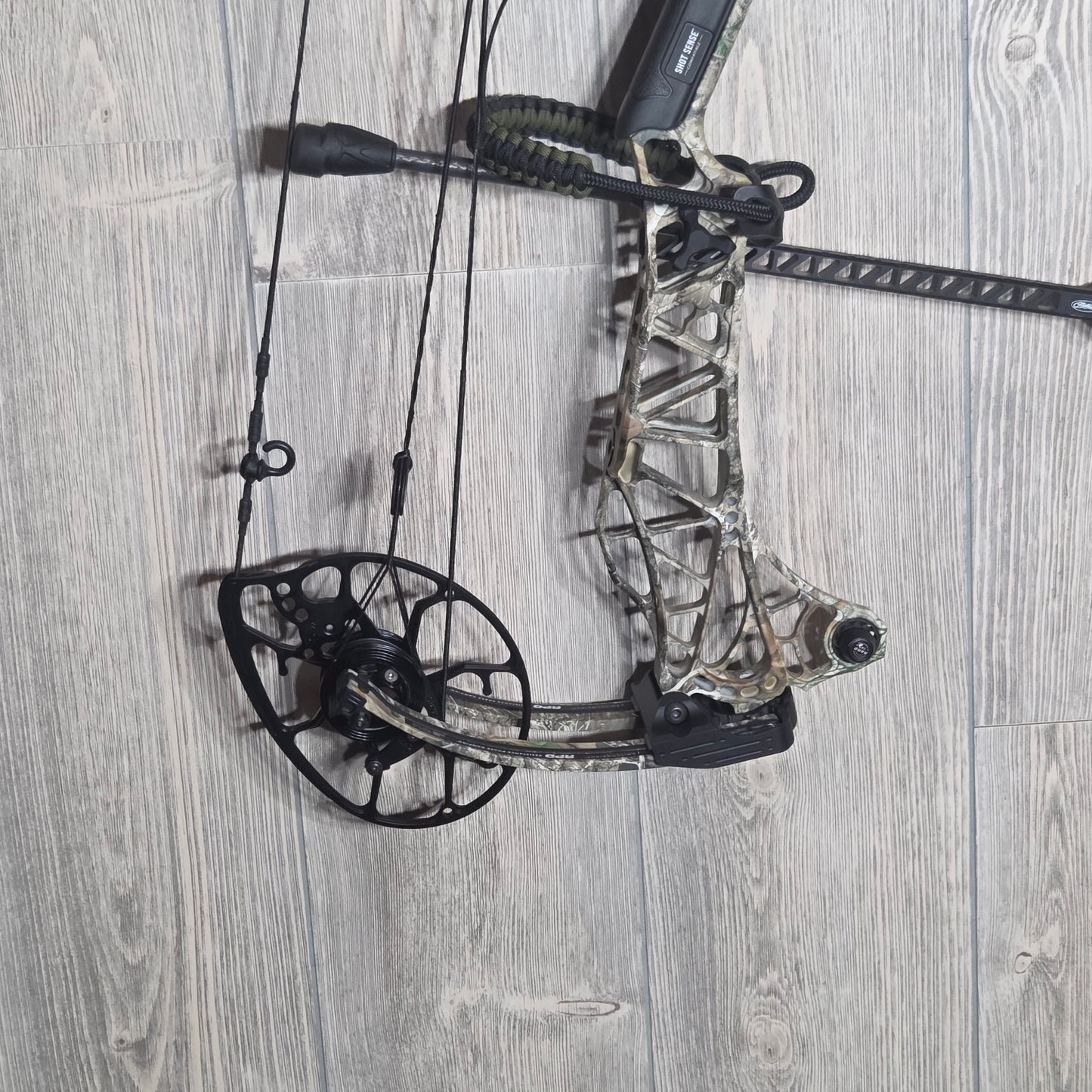 Mathews Lift 33 Realtree Edge Package