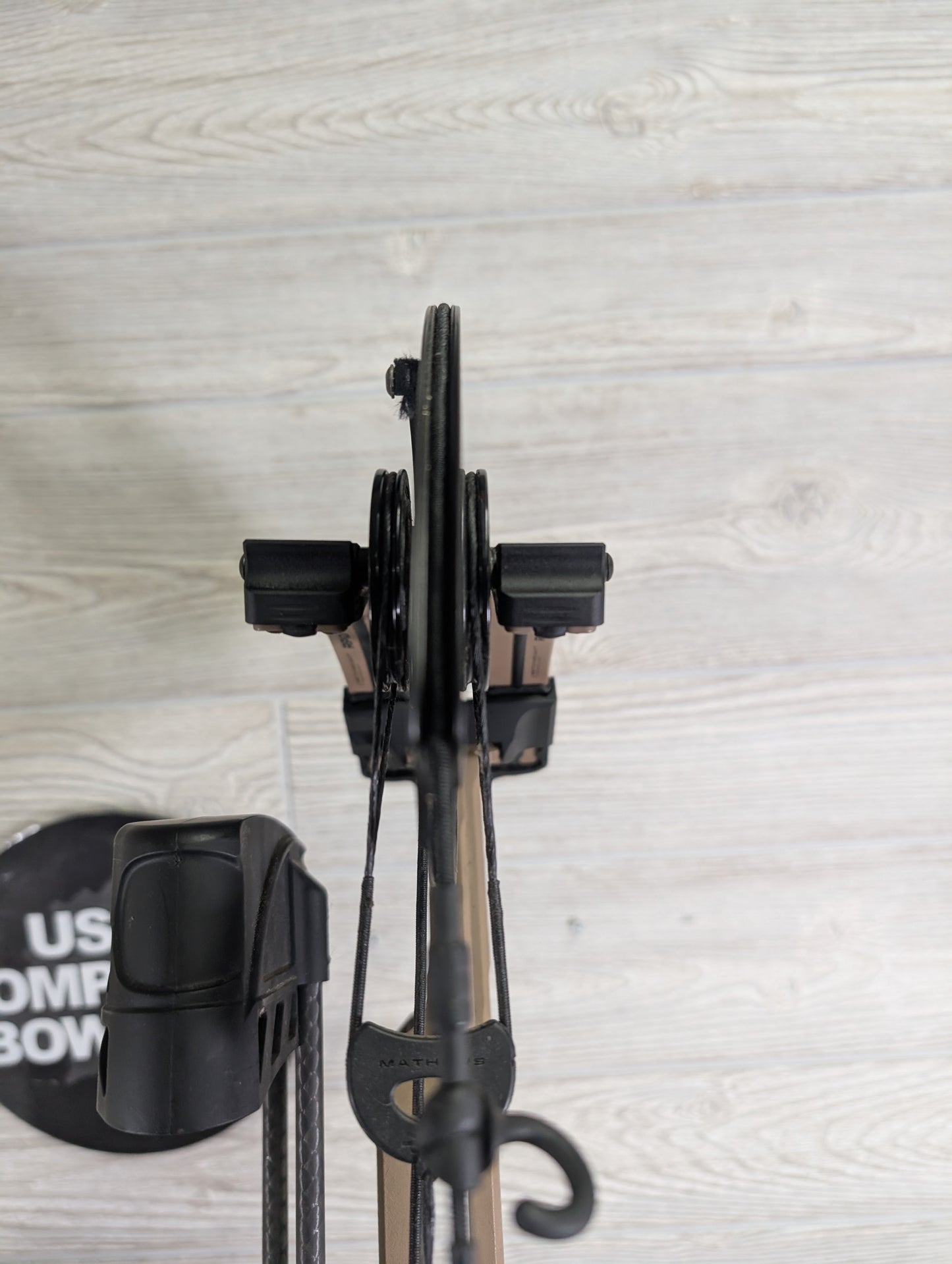 Mathews Lift 33 LH Earth Package