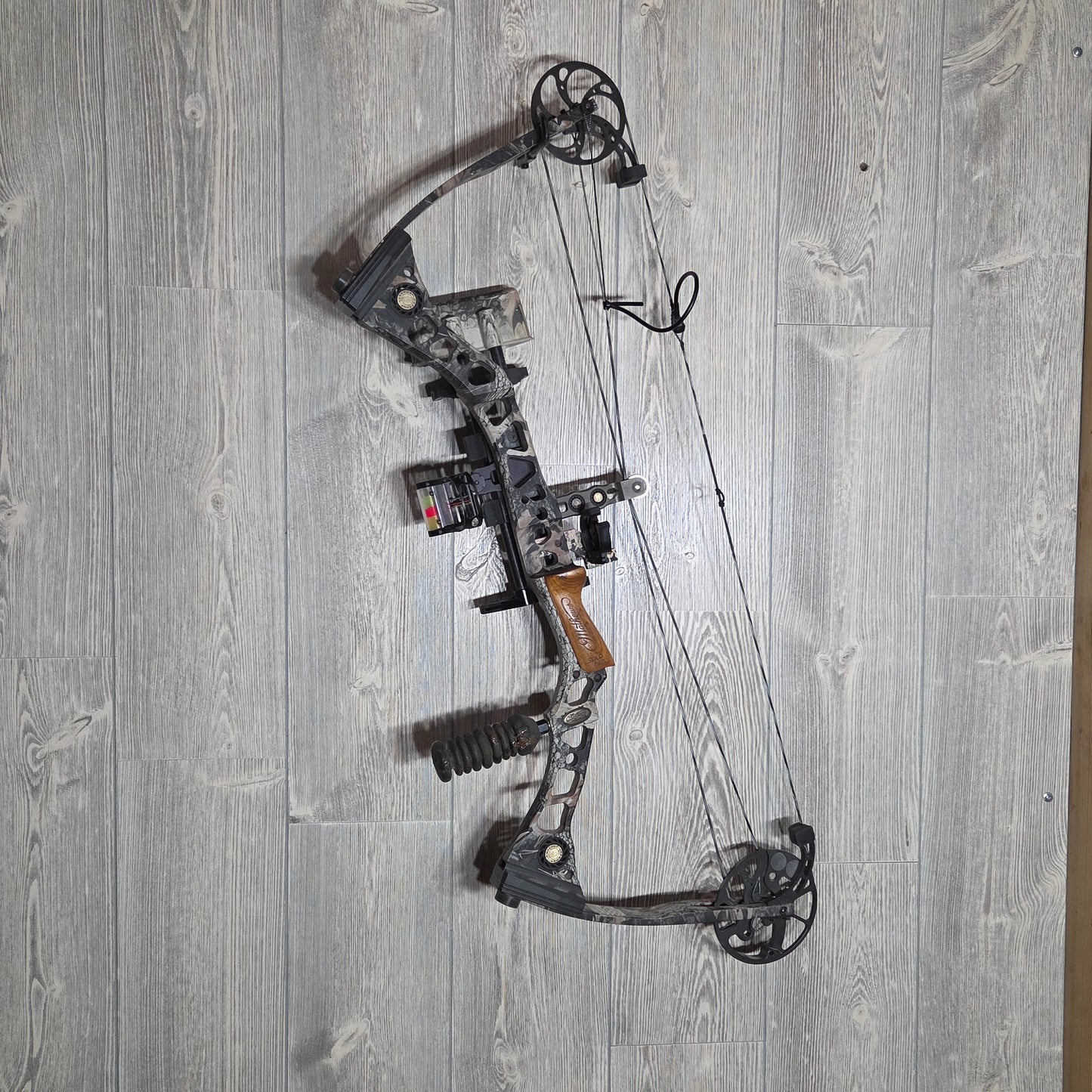 Mathews Switchback  Right handed package
