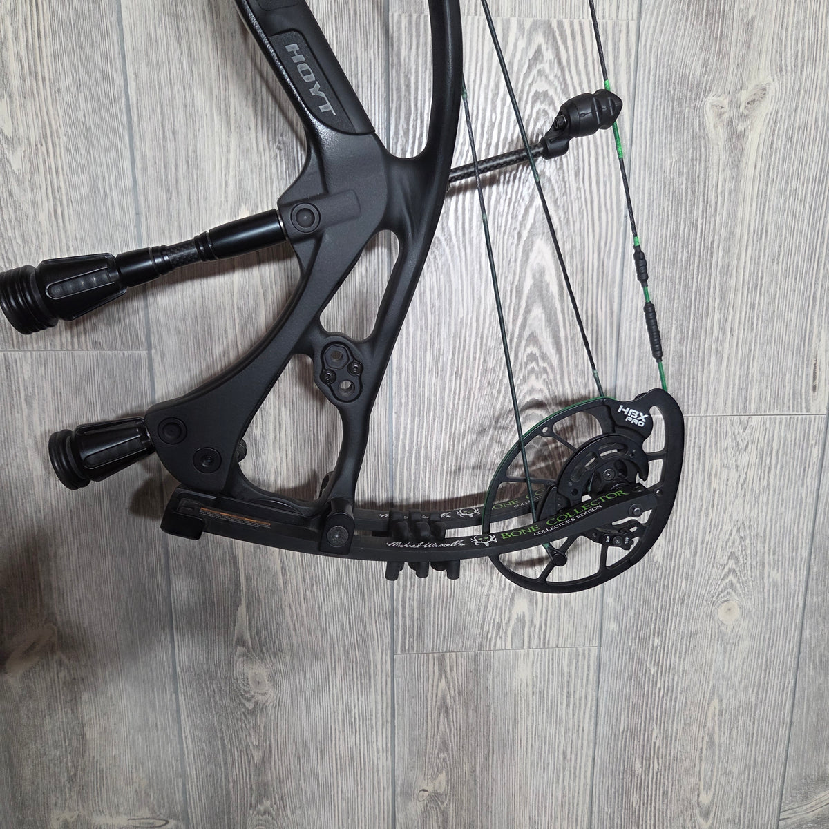 Used Hoyt RX-7 Left Hand 60-70# Black Bone Collector Edition 29.5"