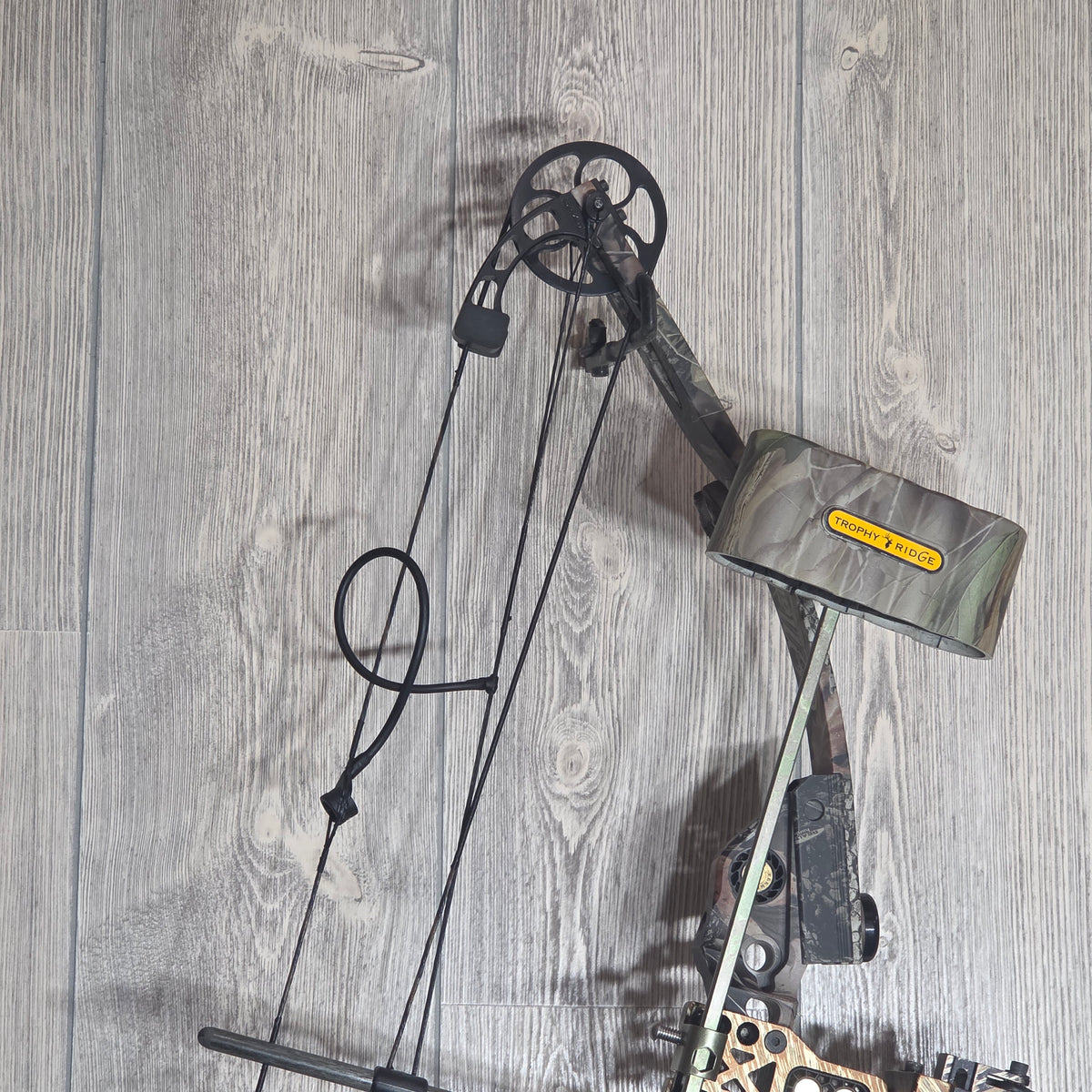 Used Mathews Classic Right Handed 70#